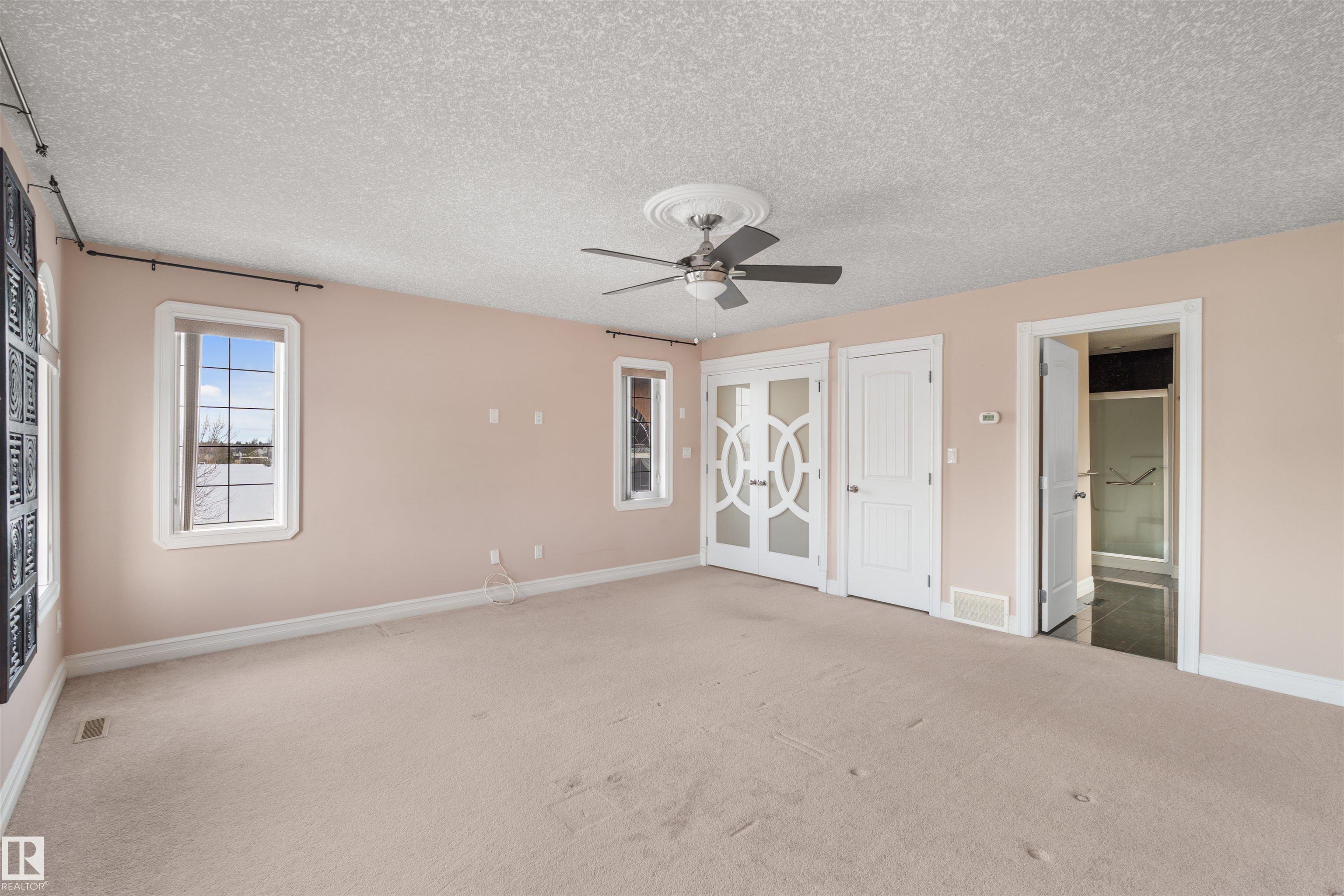 Photo 22 at 9203 160 Avenue NW, Eaux Claires, Edmonton