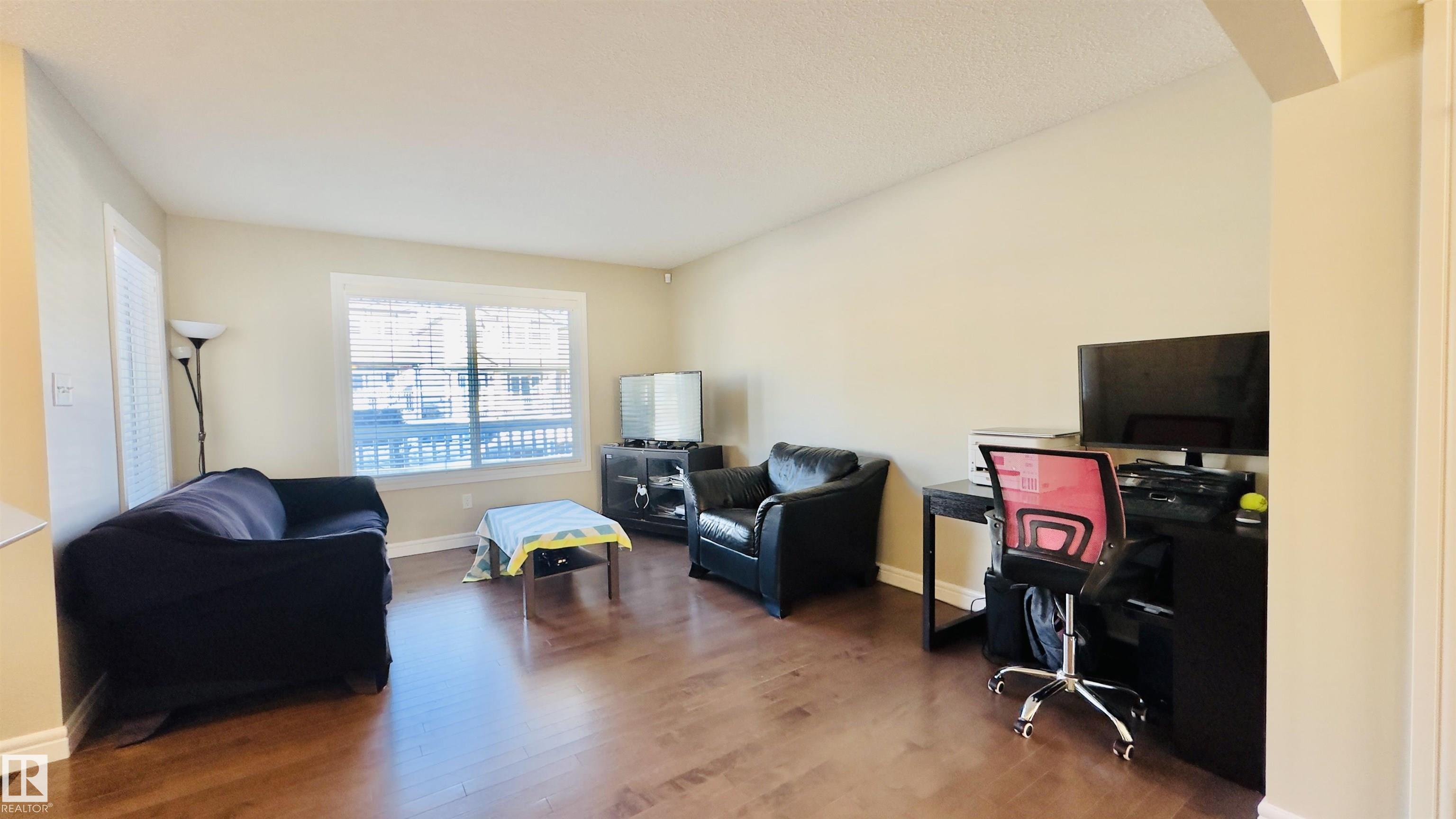 Photo 13 at 1542 33a Street NW, Laurel, Edmonton