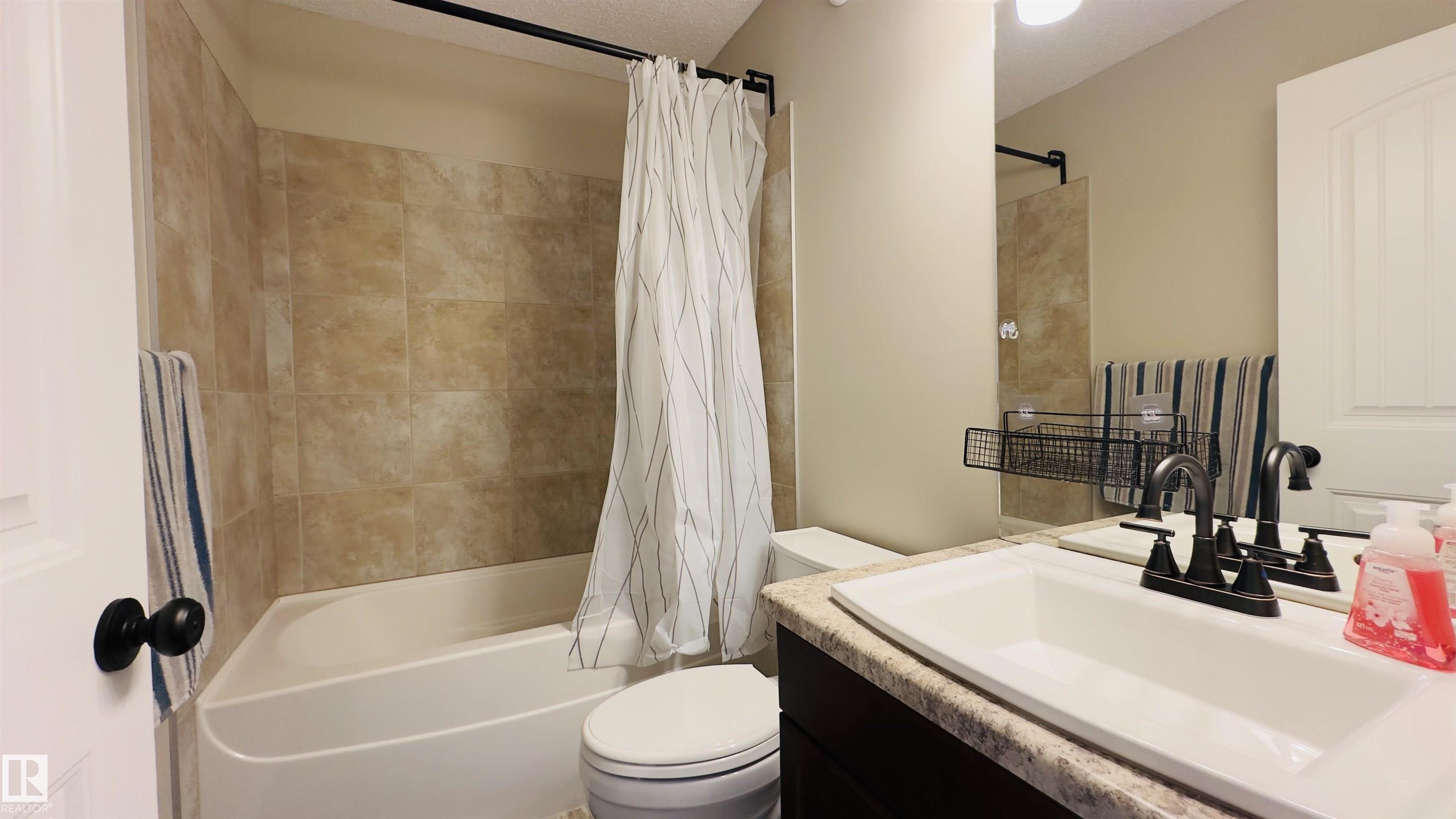 Photo 22 at 1542 33a Street NW, Laurel, Edmonton