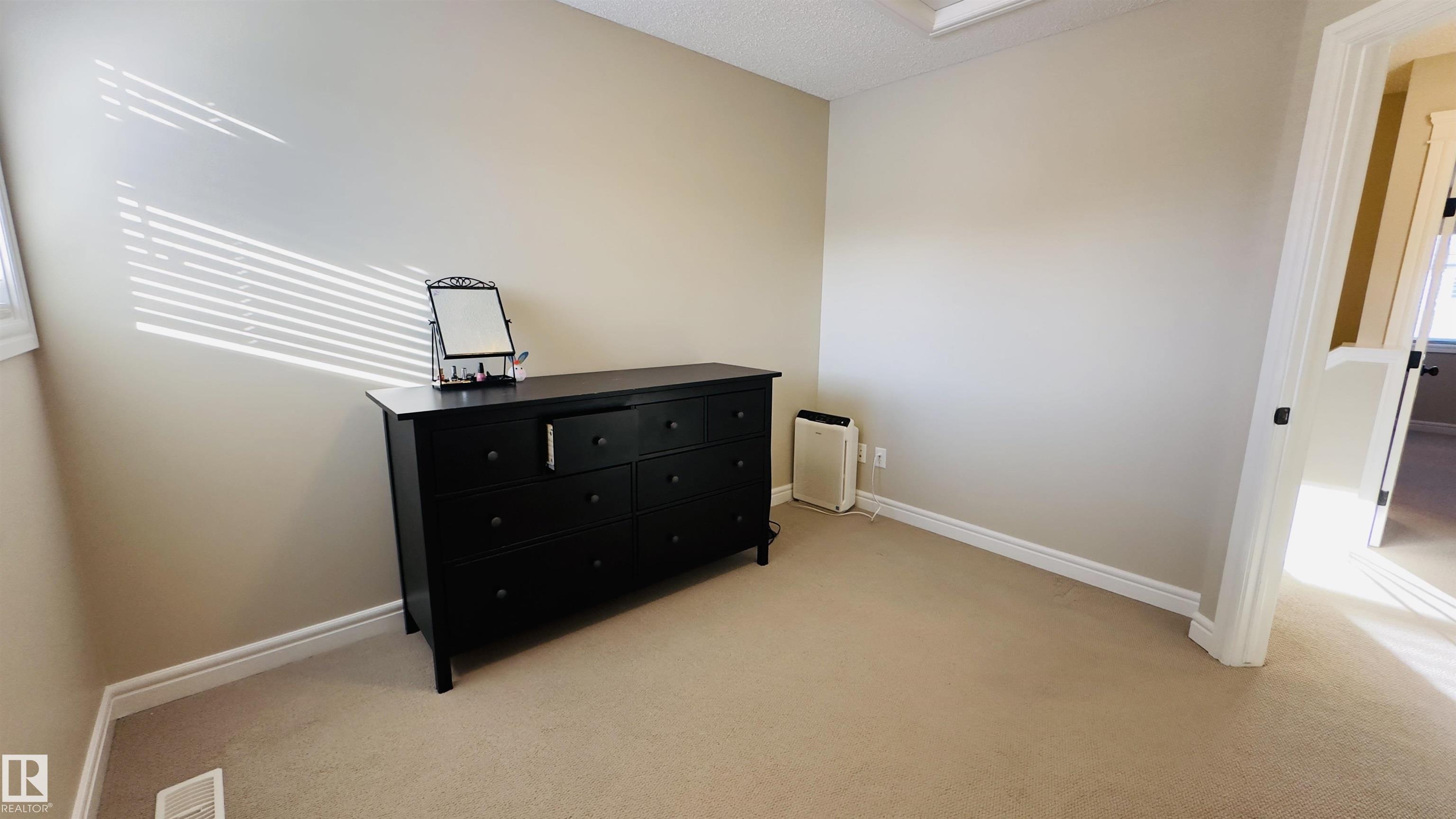 Photo 29 at 1542 33a Street NW, Laurel, Edmonton