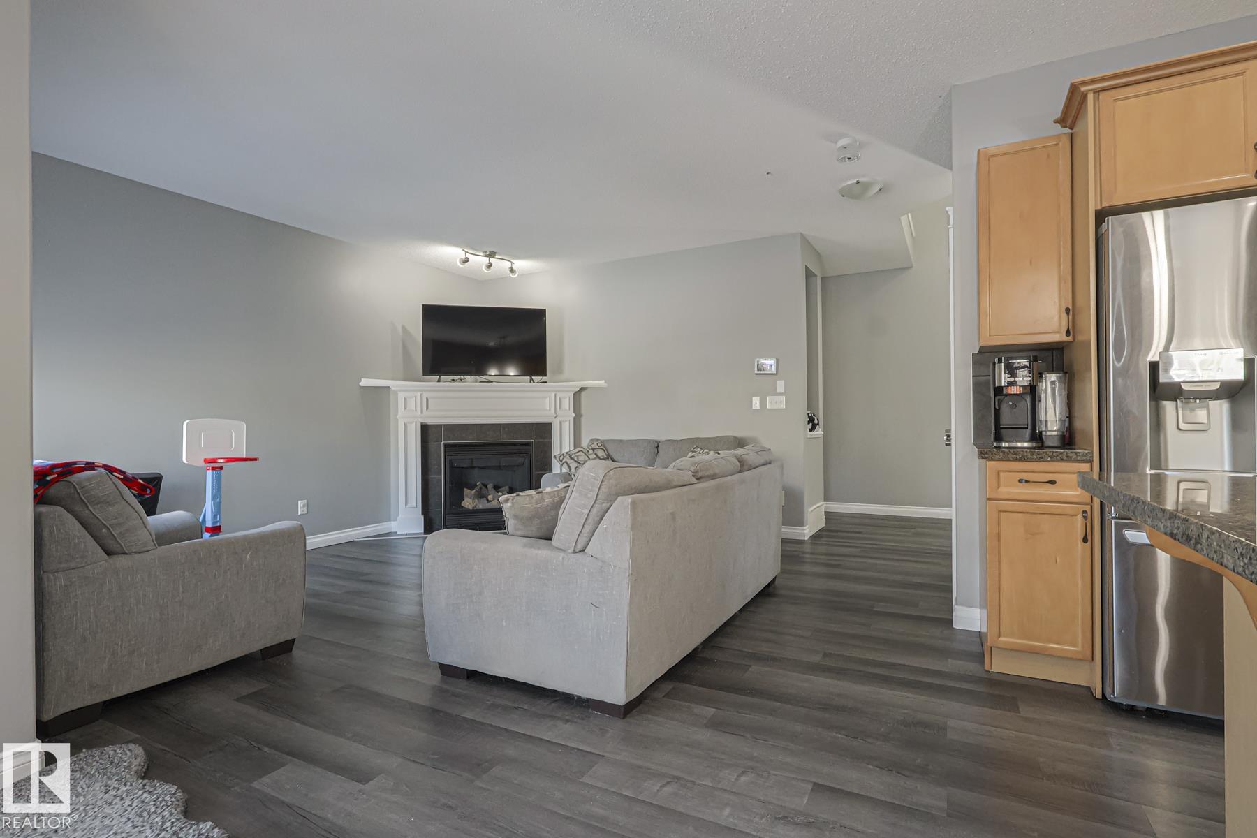 Photo 12 at 16 Hartwick Gate, Harvest Ridge, Spruce Grove