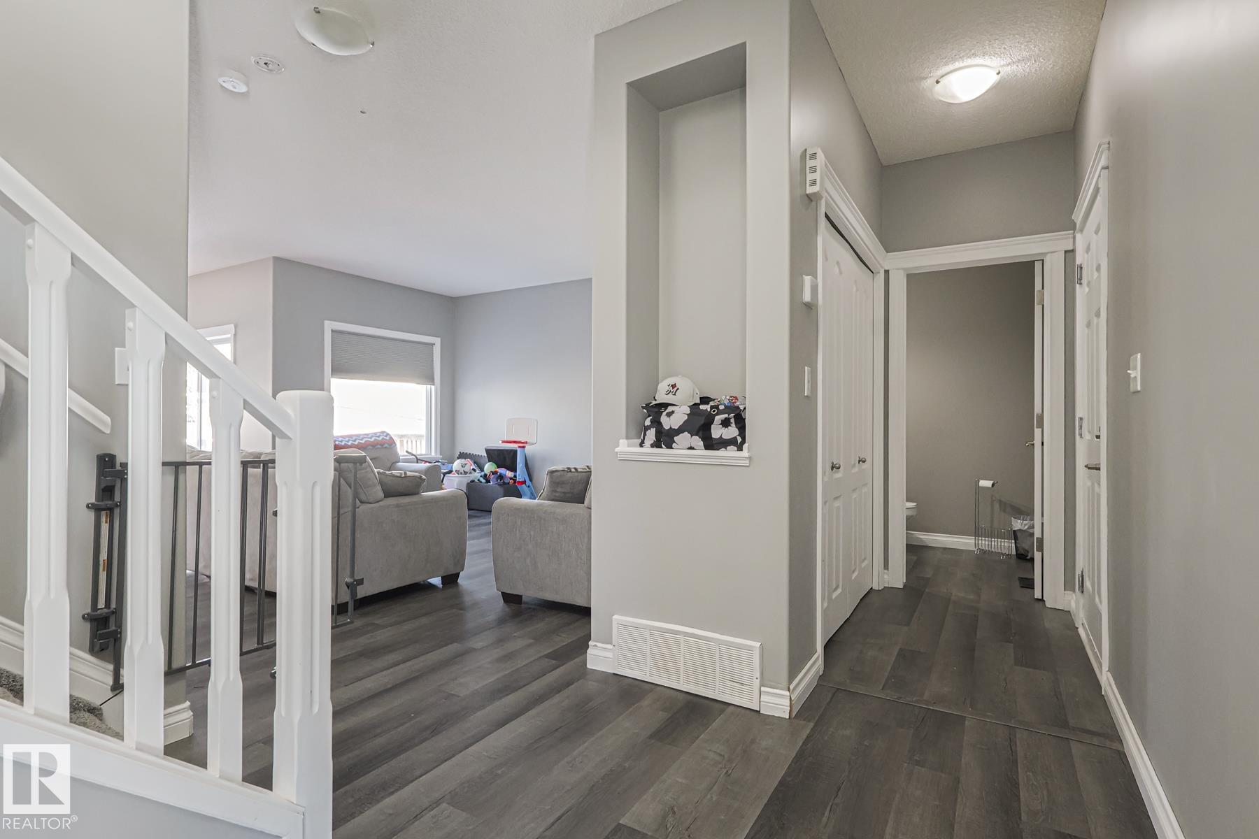 Photo 4 at 16 Hartwick Gate, Harvest Ridge, Spruce Grove