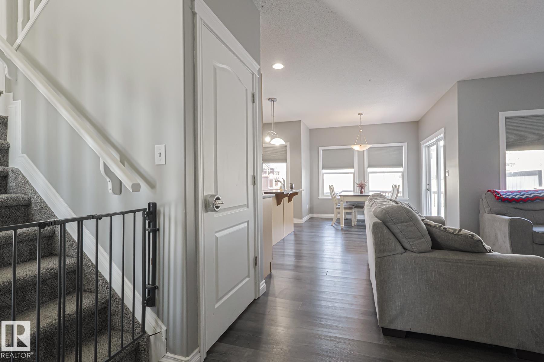 Photo 5 at 16 Hartwick Gate, Harvest Ridge, Spruce Grove