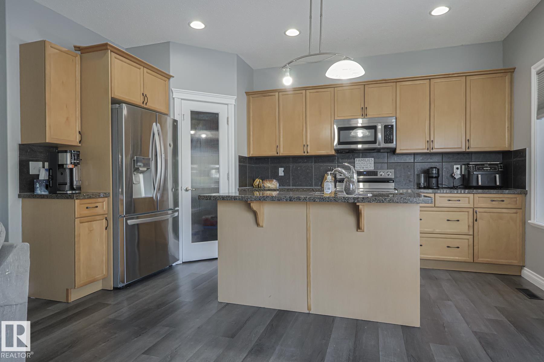 Photo 7 at 16 Hartwick Gate, Harvest Ridge, Spruce Grove