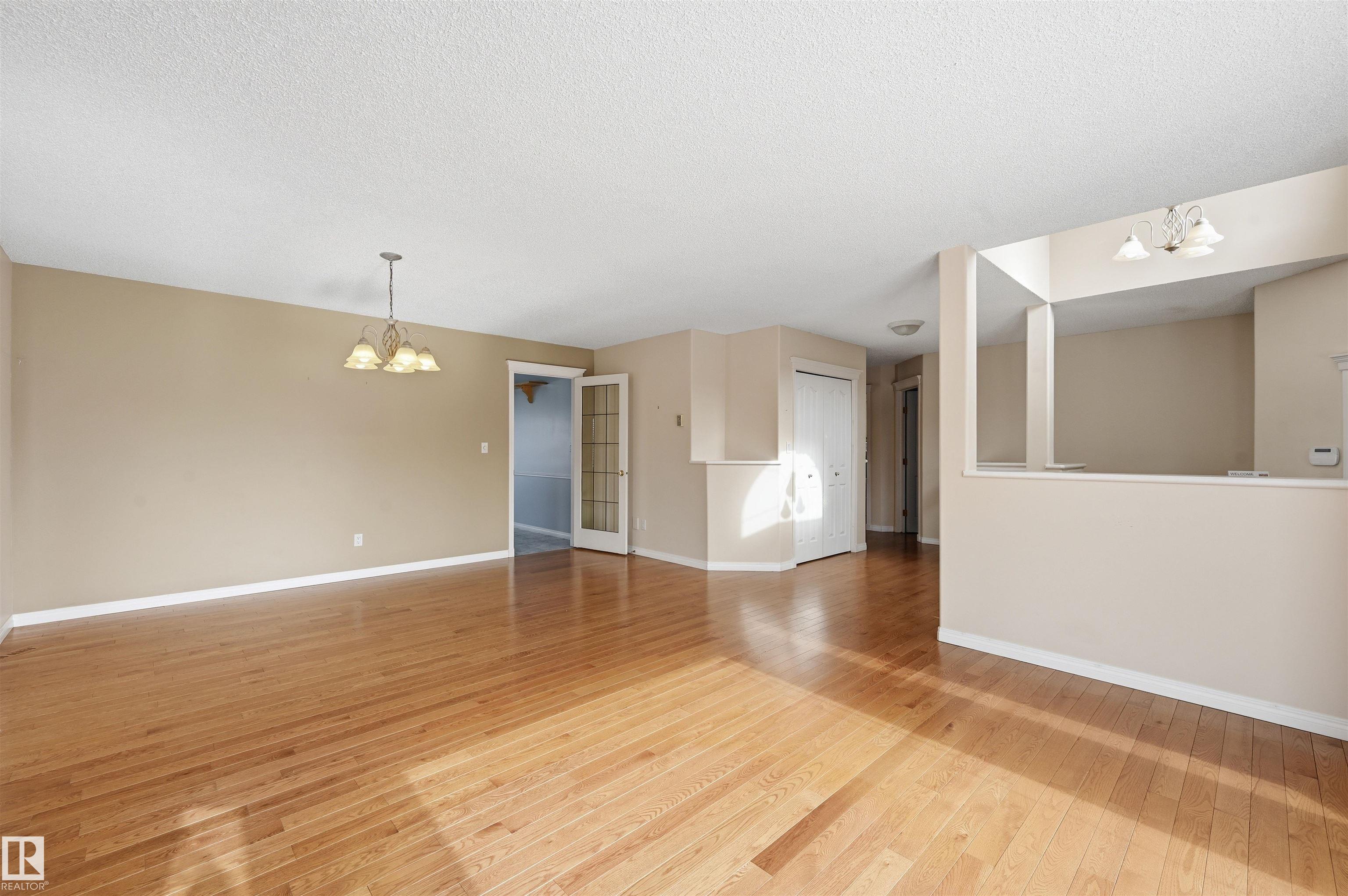 Photo 6 at 370 - 50247 Rge Rd 232, Scottsdale Estates, Rural Leduc County