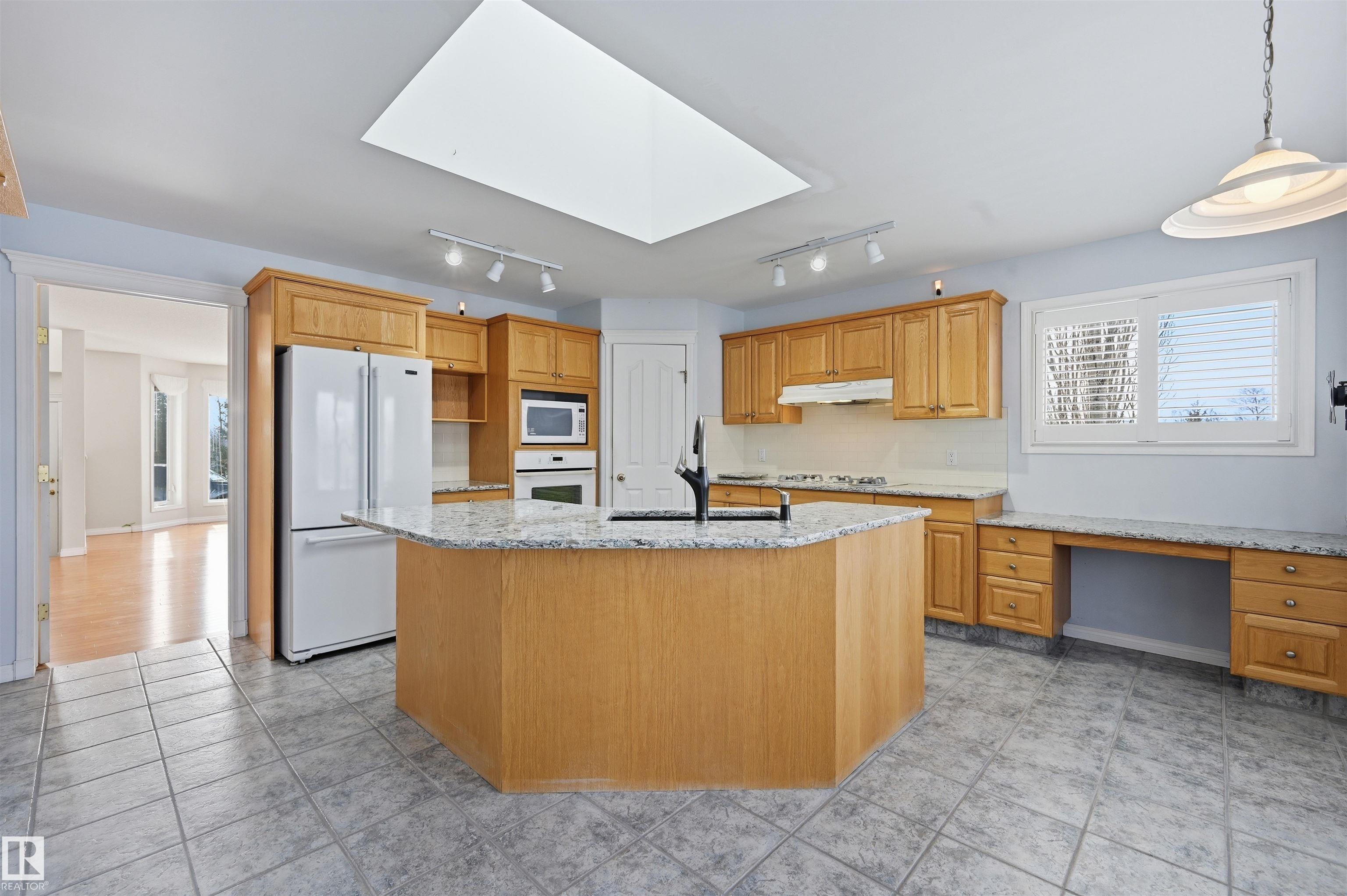 Photo 10 at 370 - 50247 Rge Rd 232, Scottsdale Estates, Rural Leduc County