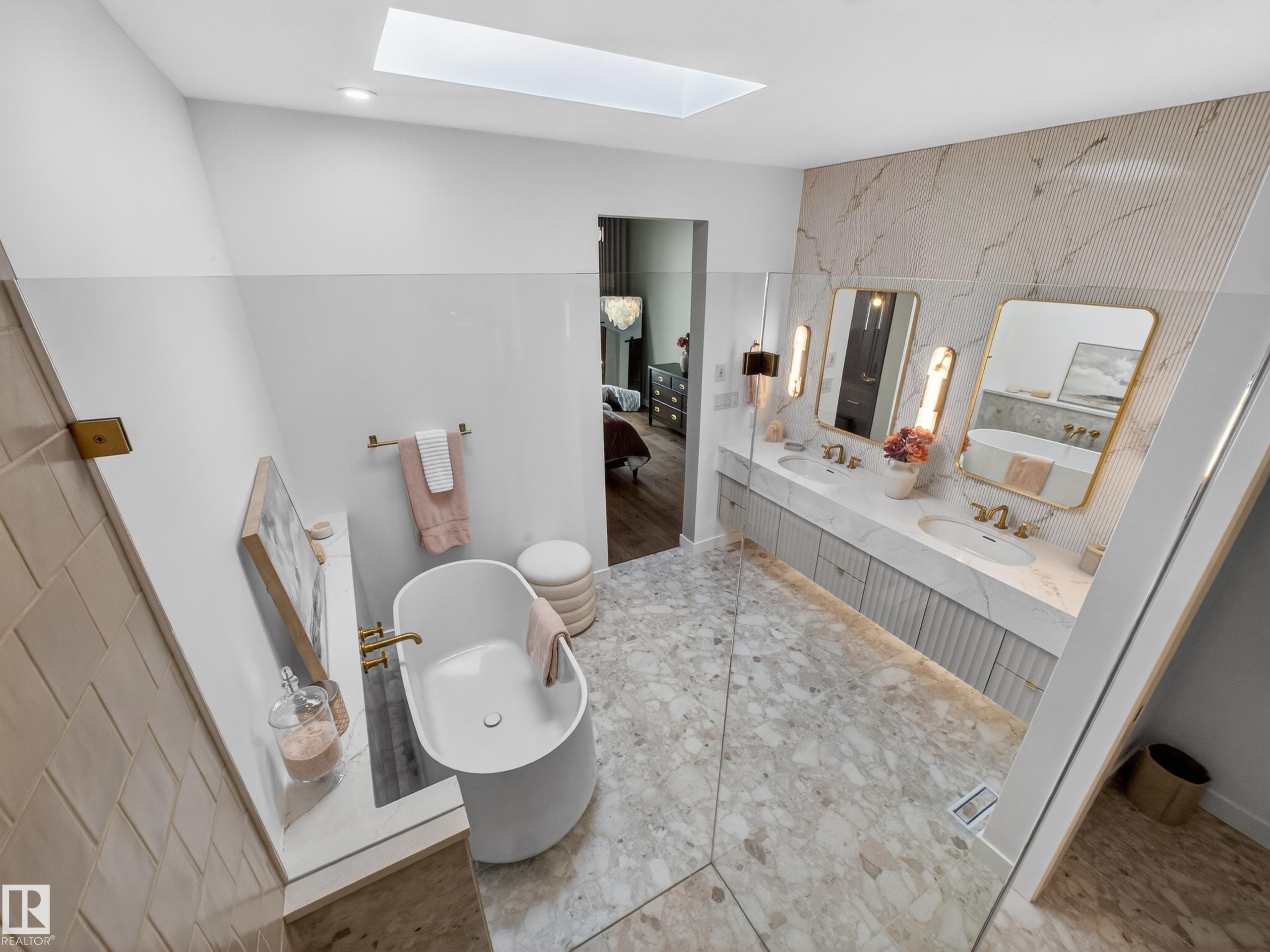 Photo 29 at 7104 54 Avenue, Elan, Beaumont