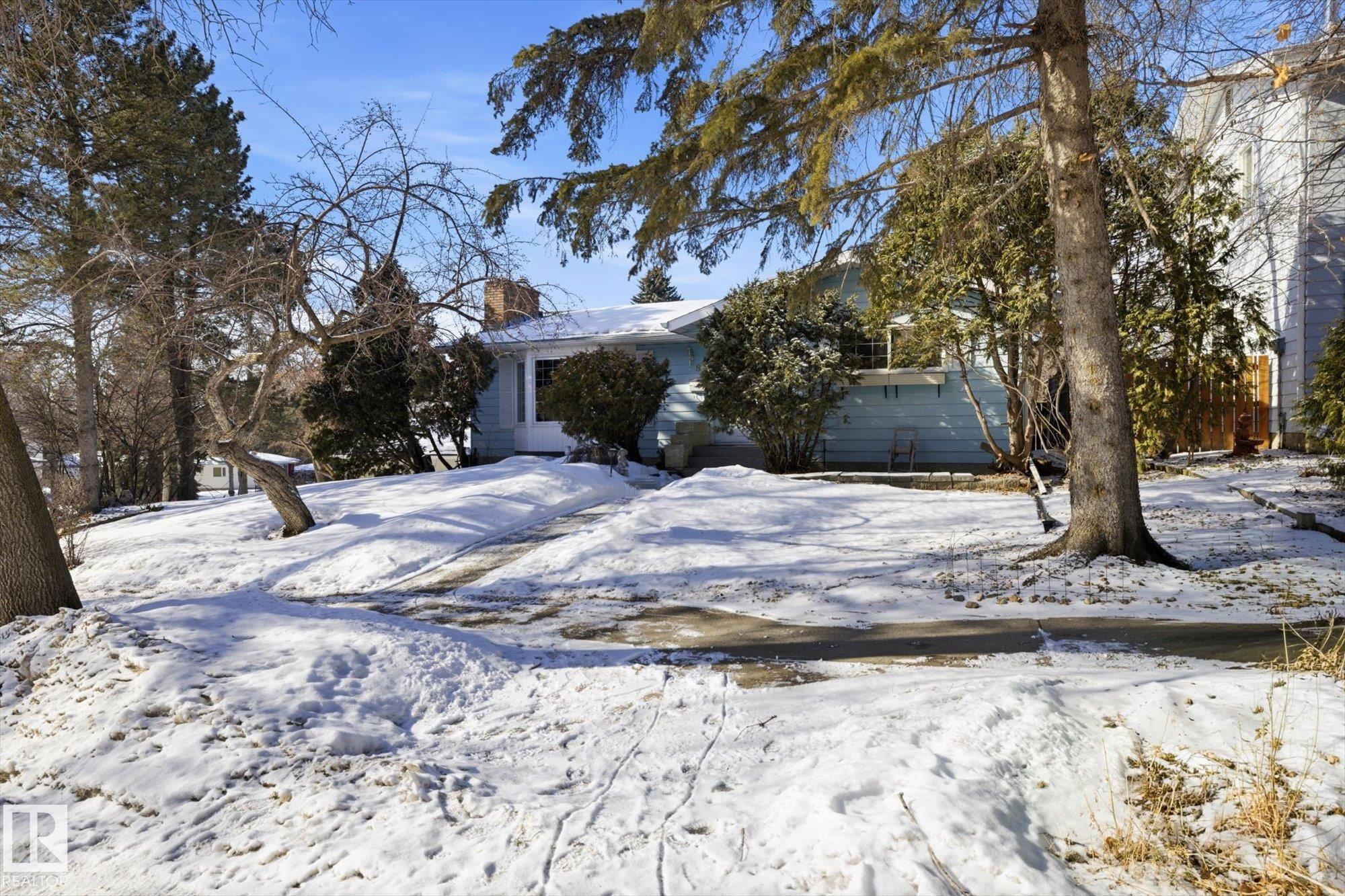 83 Bellevue Crescent, Braeside, St. Albert