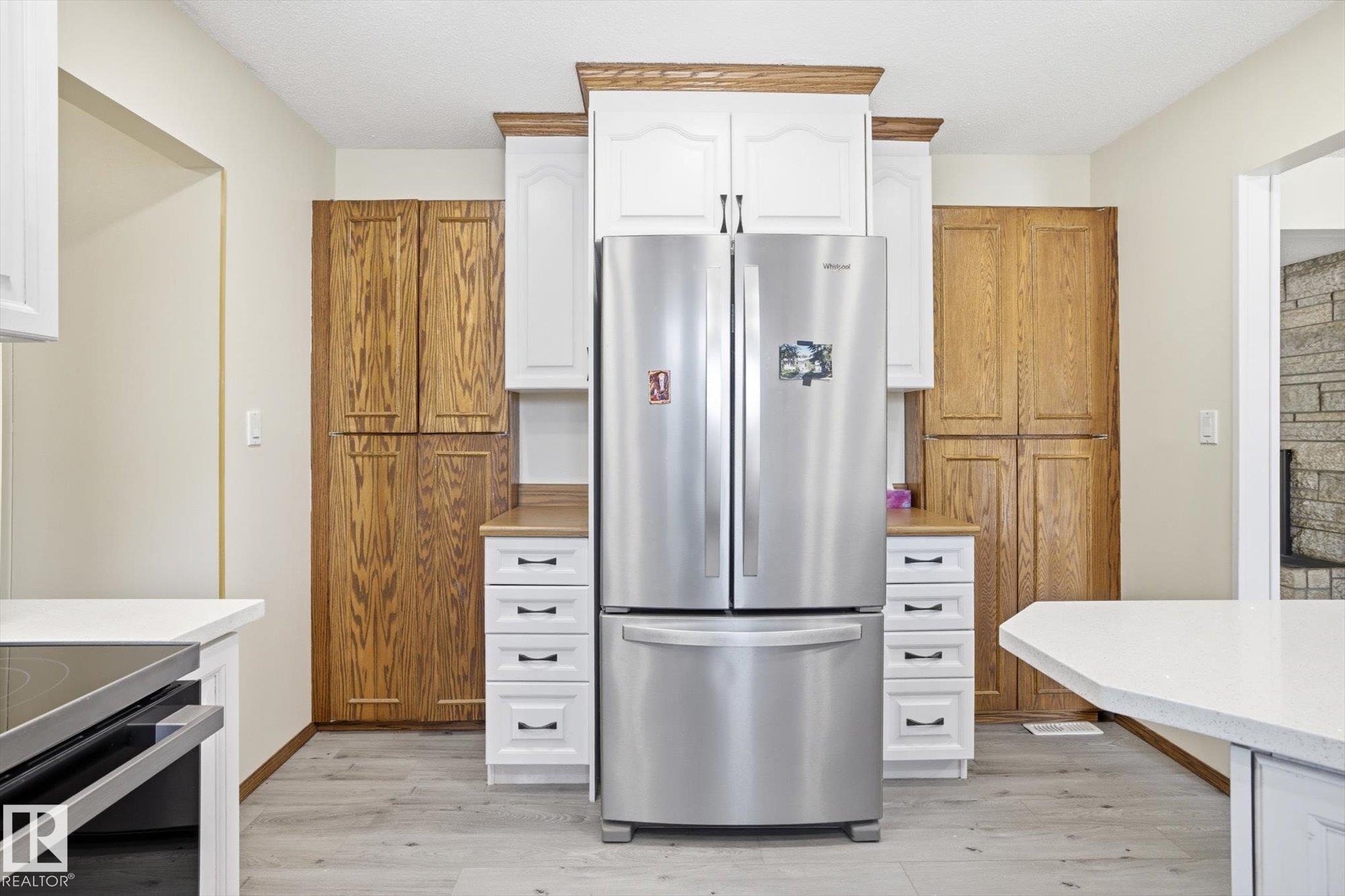 Photo 13 at 83 Bellevue Crescent, Braeside, St. Albert