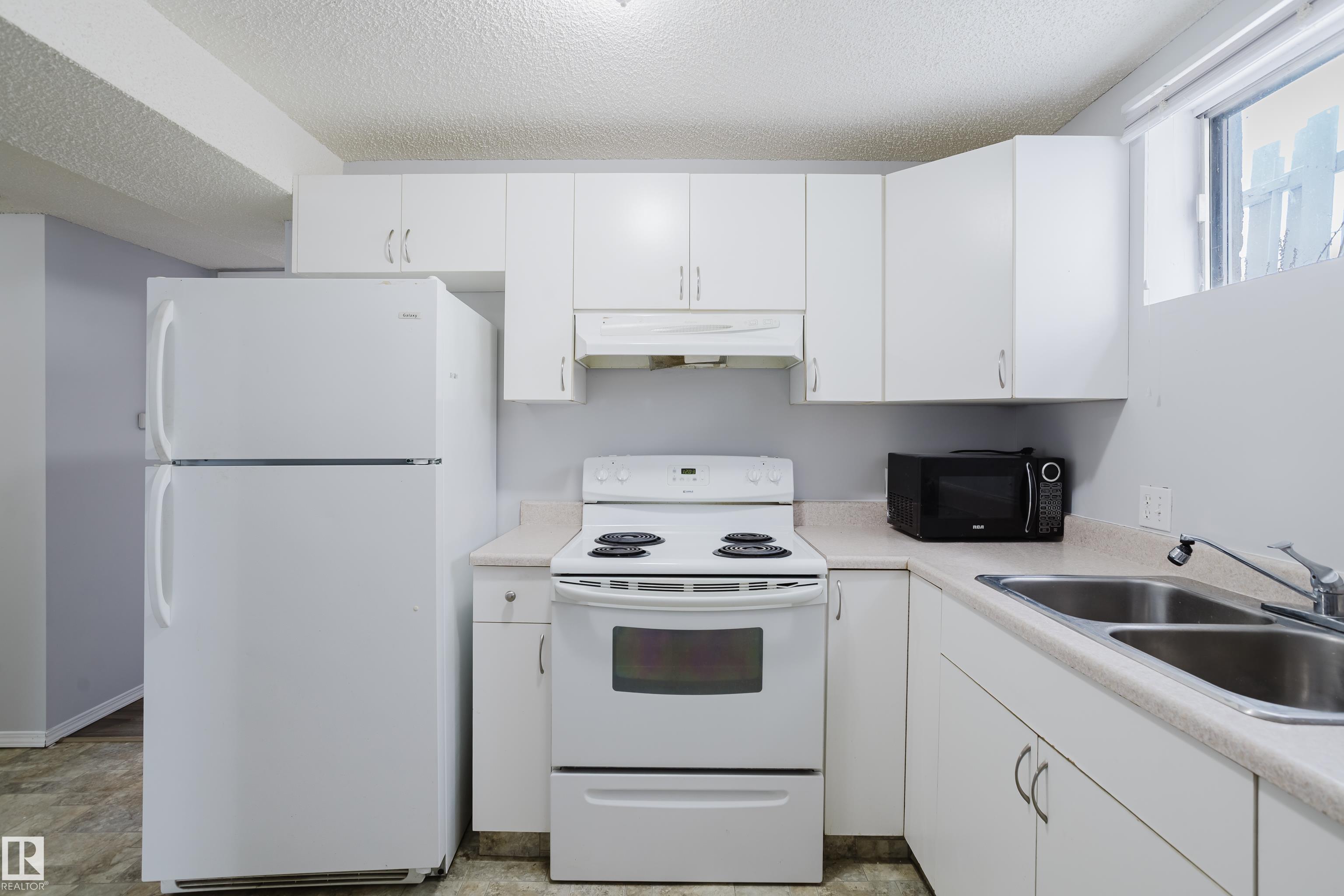 Photo 25 at 12742/ 12744 86 Street NW, Killarney, Edmonton