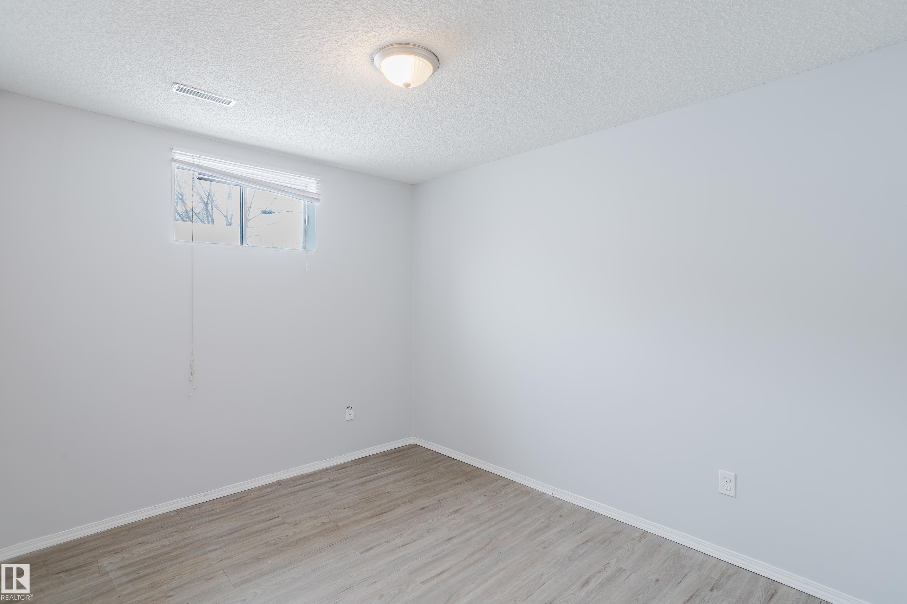 Photo 26 at 12742/ 12744 86 Street NW, Killarney, Edmonton