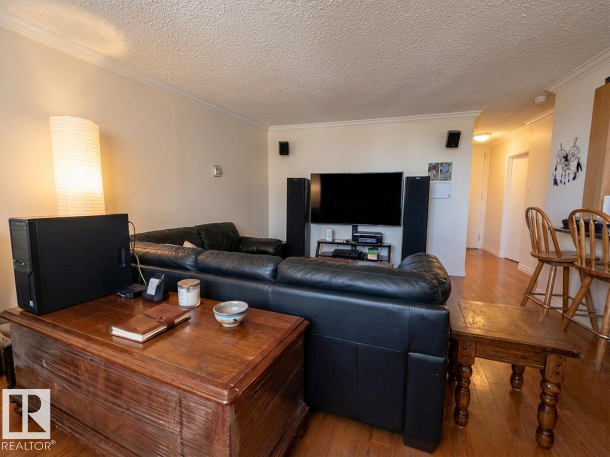 Photo 8 at 1401 - 10883 Saskatchewan Drive NW, Garneau, Edmonton