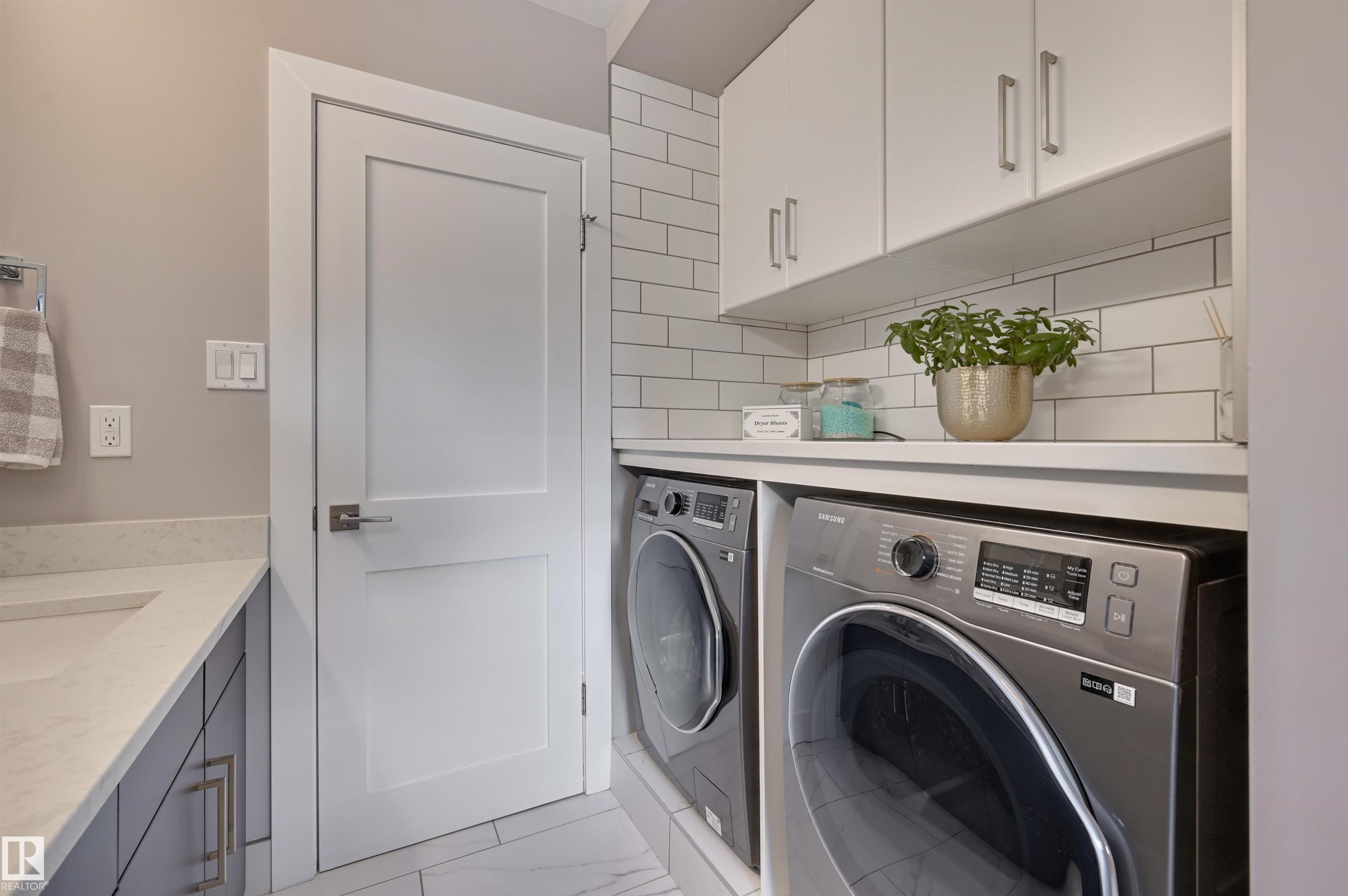 Photo 26 at 9124 141 Street NW, Parkview, Edmonton