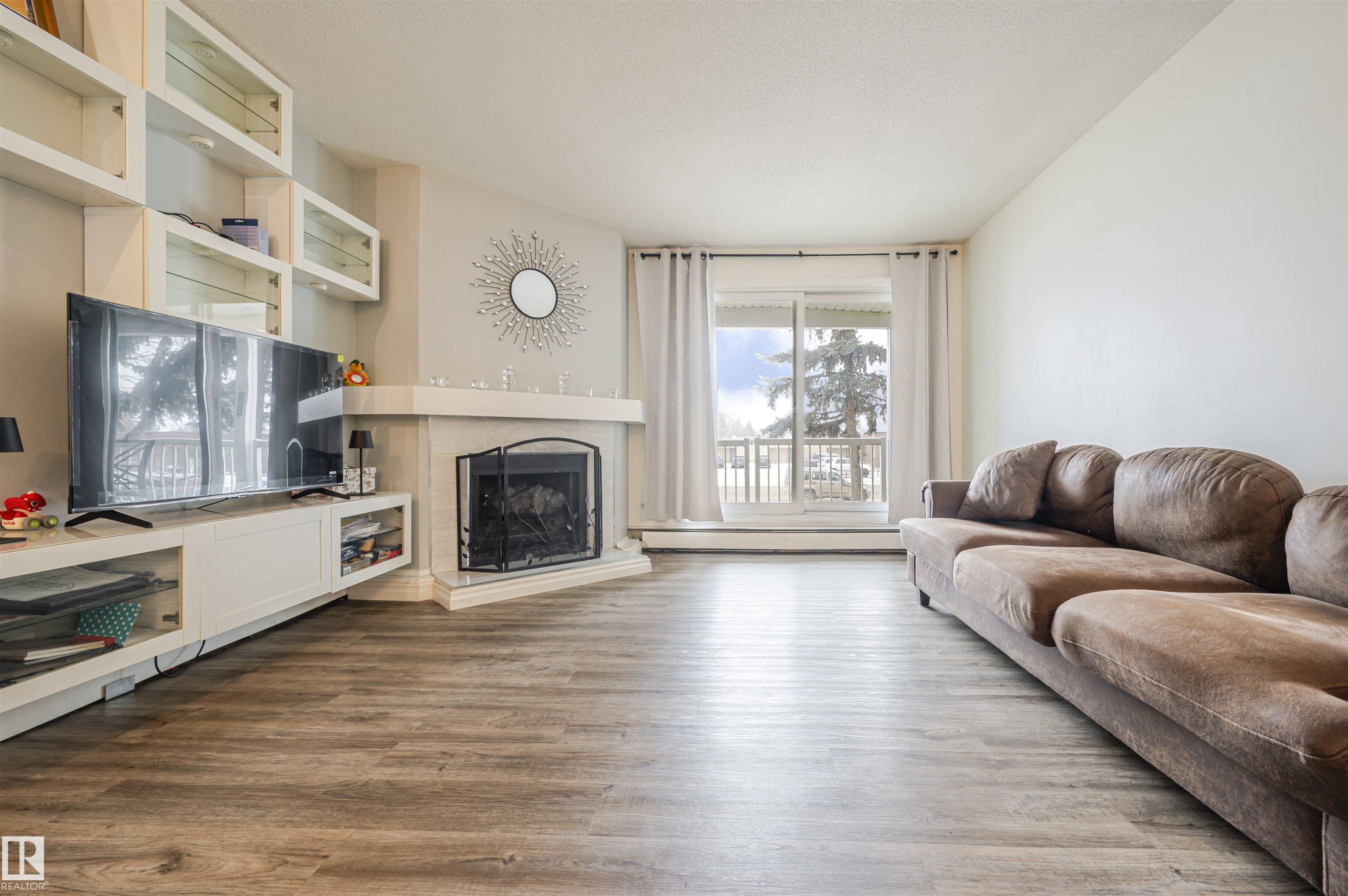 Photo 16 at 104 - 316 Woodbridge Way, Woodbridge Farms, Sherwood Park