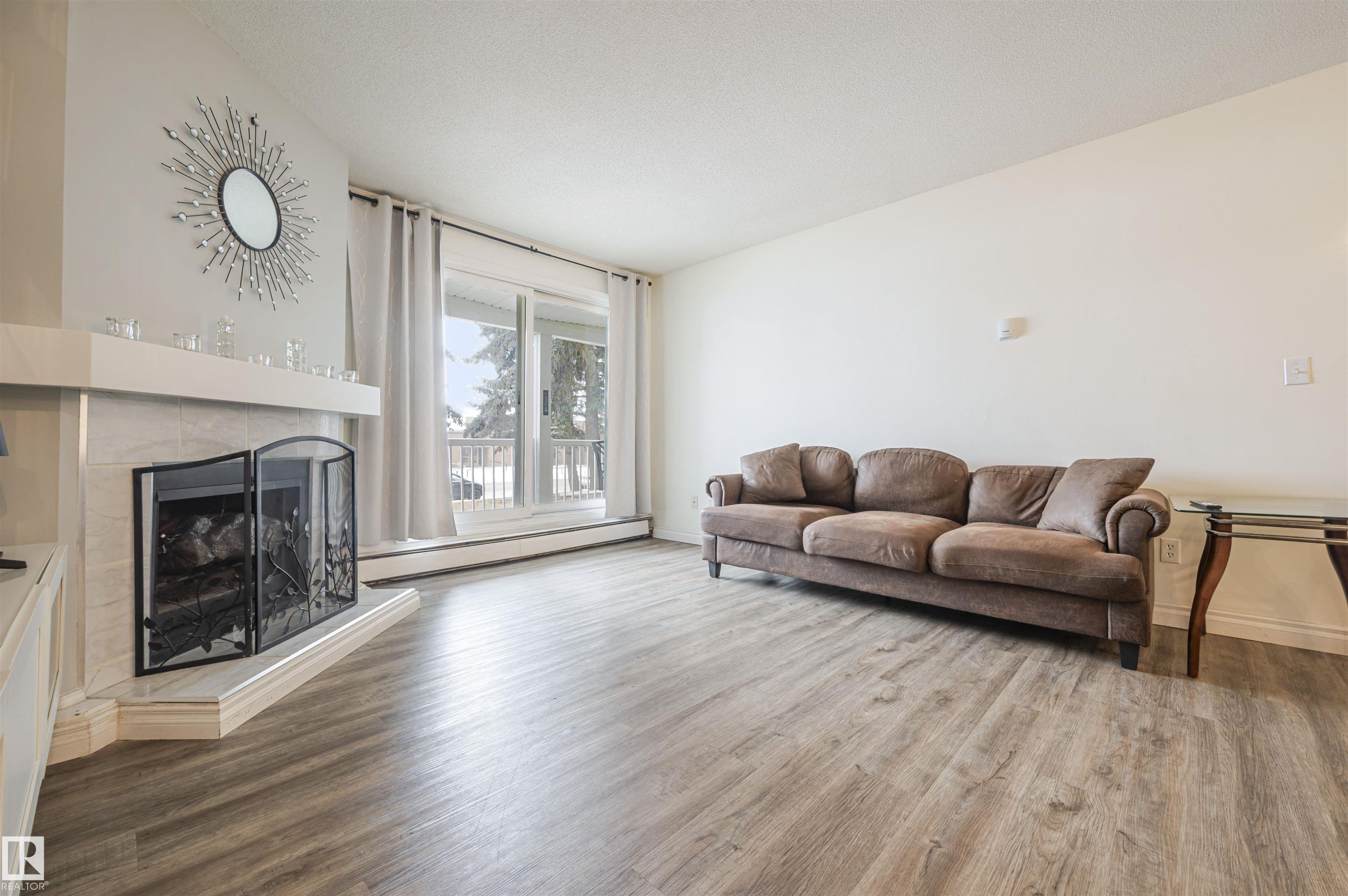 Photo 17 at 104 - 316 Woodbridge Way, Woodbridge Farms, Sherwood Park