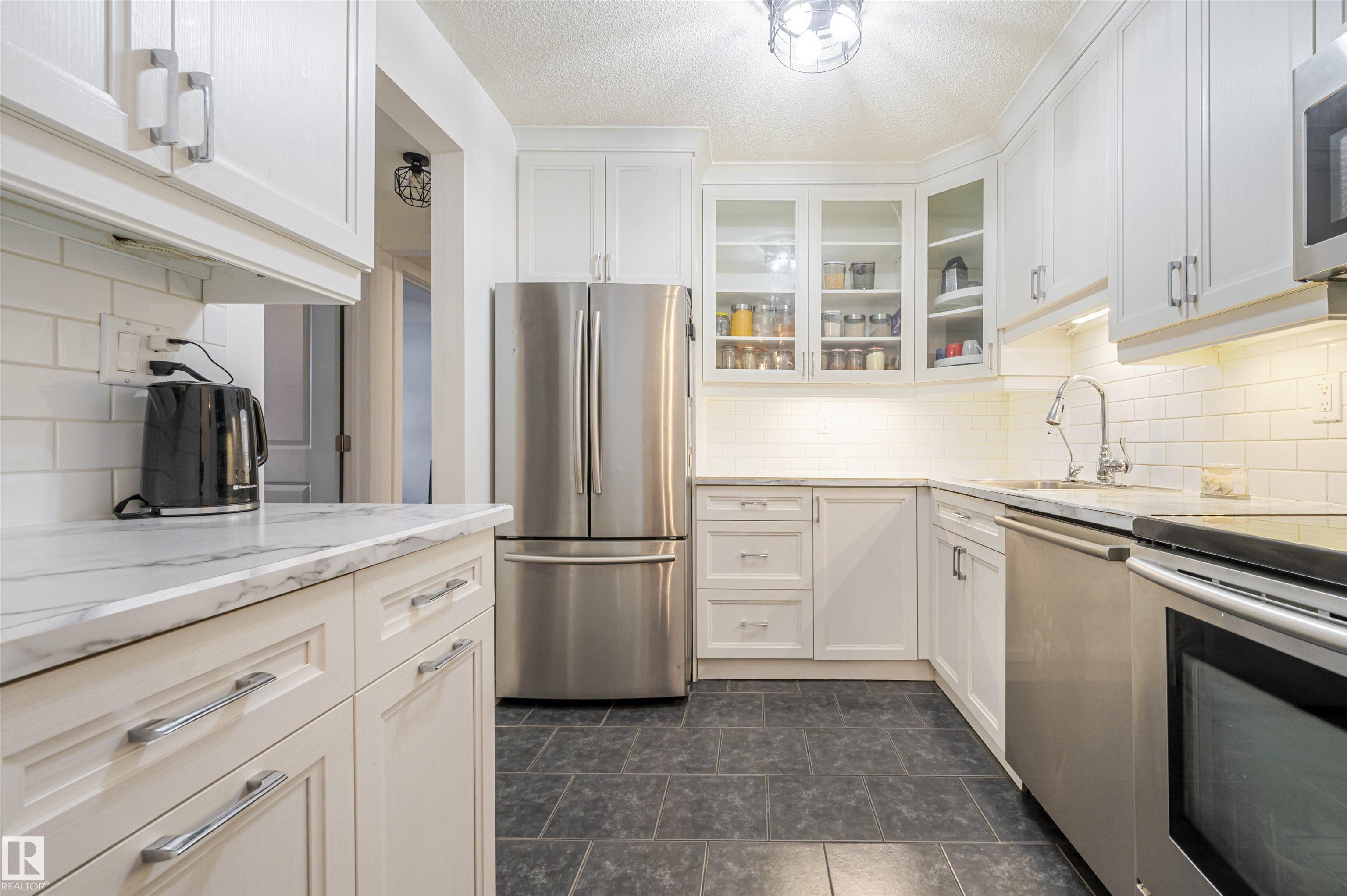 Photo 8 at 104 - 316 Woodbridge Way, Woodbridge Farms, Sherwood Park