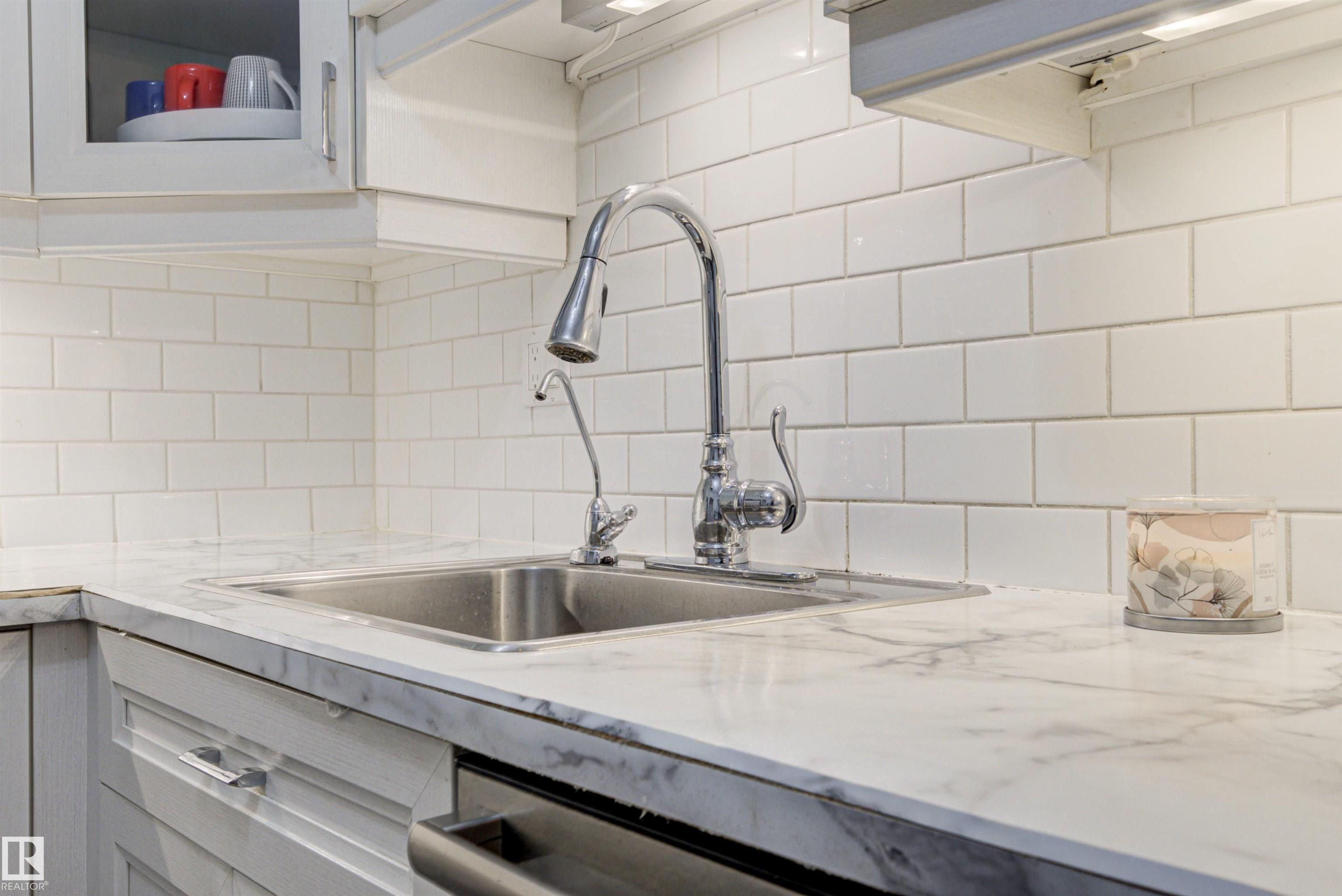 Photo 10 at 104 - 316 Woodbridge Way, Woodbridge Farms, Sherwood Park