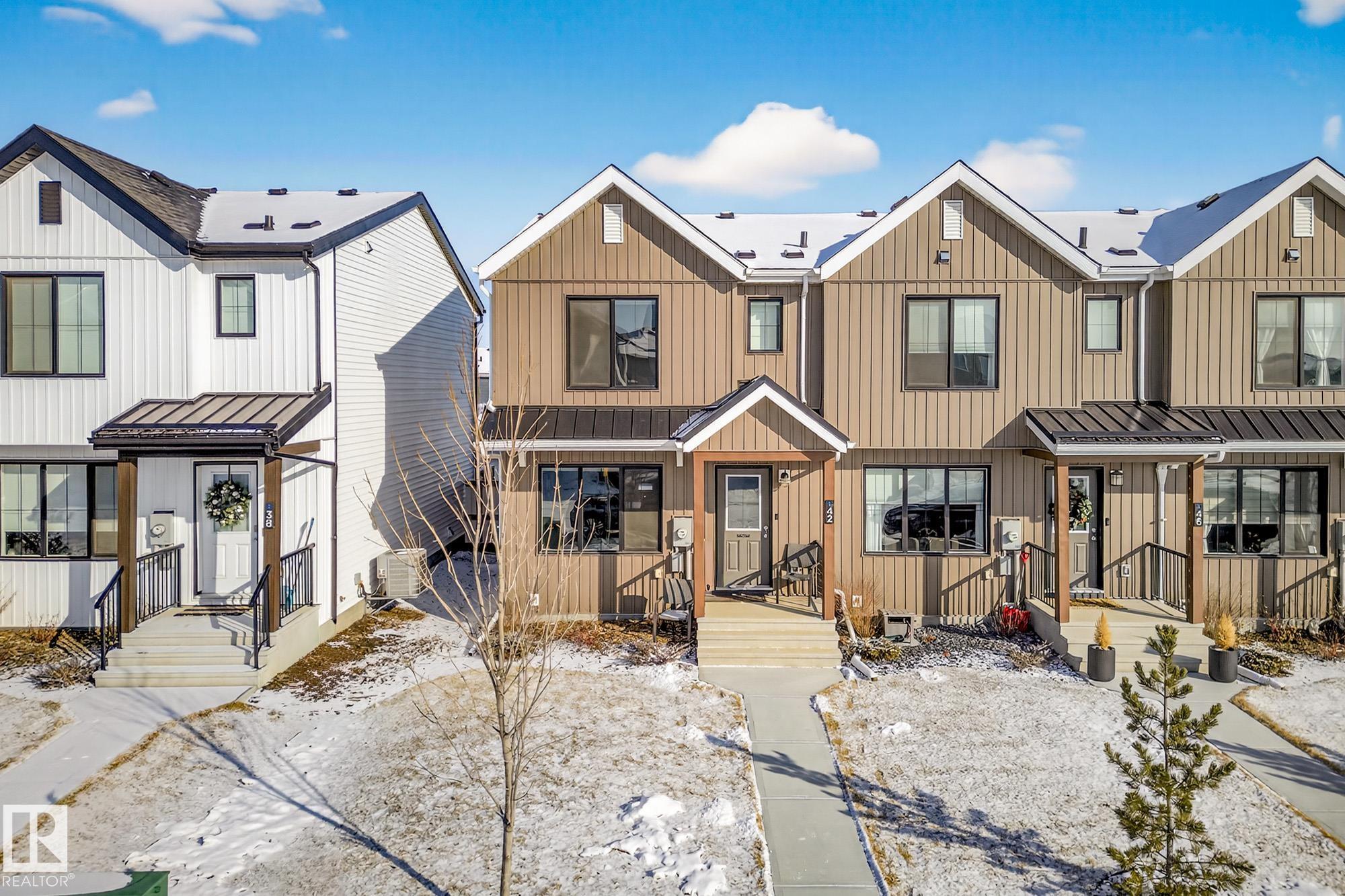 Photo 3 at 42 Signet Road, Summerwood, Sherwood Park