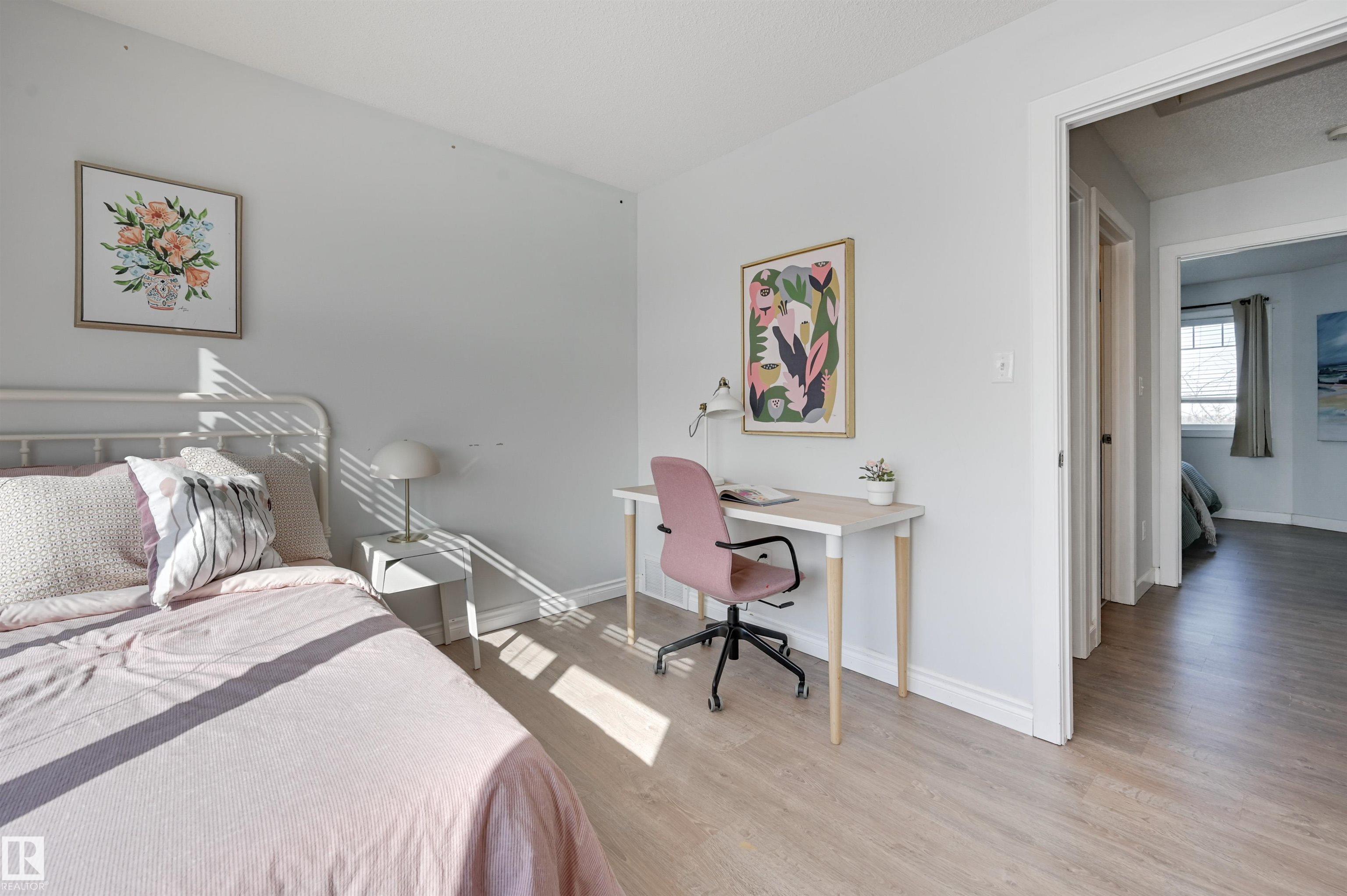 Photo 21 at 21 - 6032 38 Avenue NW, Greenview, Edmonton