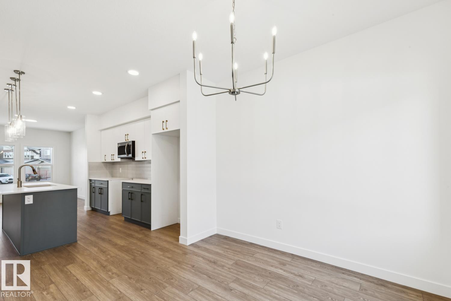 Photo 18 at 1052 14 Avenue NW, Aster, Edmonton