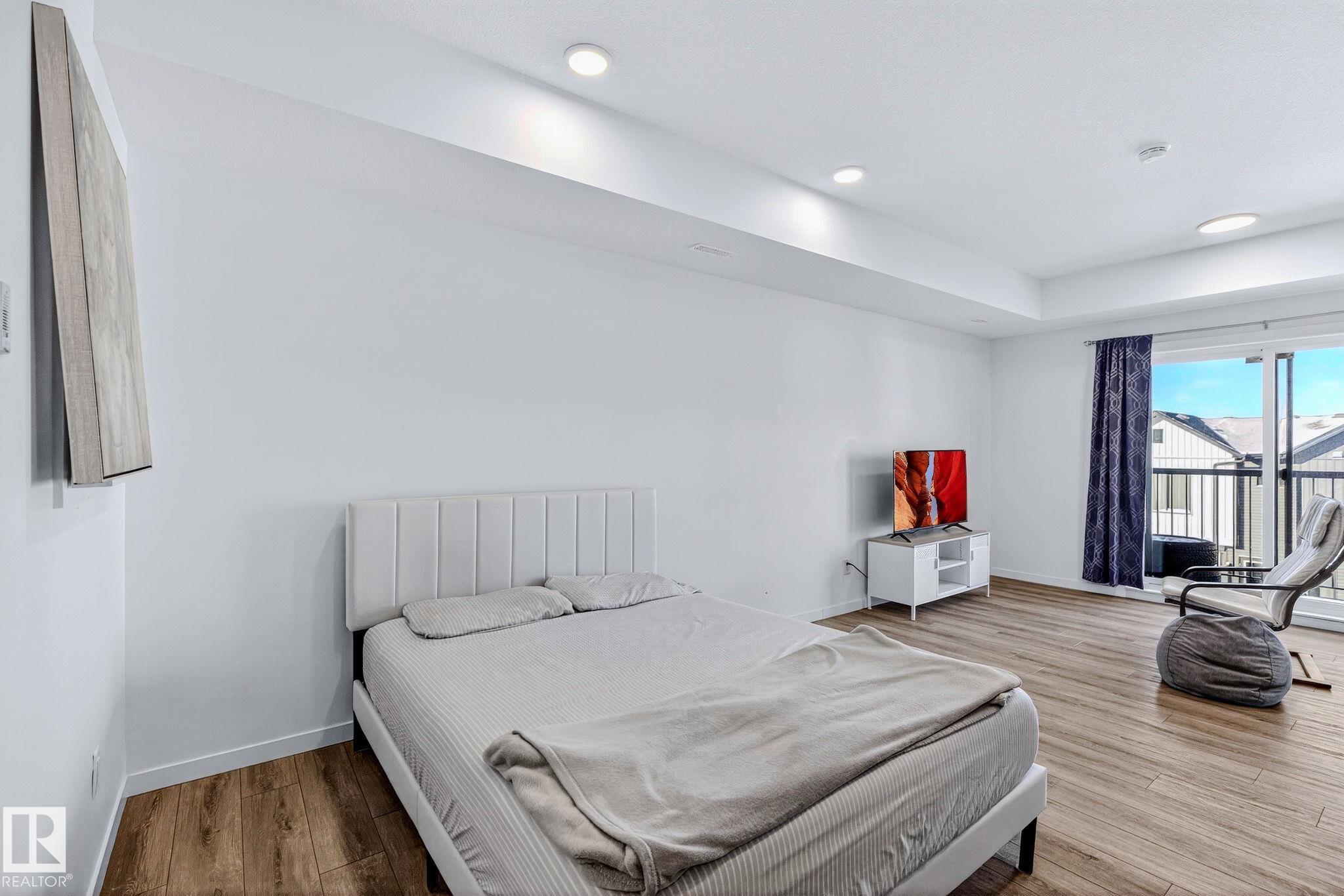 Photo 8 at 301 - 864 Secord Boulevard NW, Secord, Edmonton