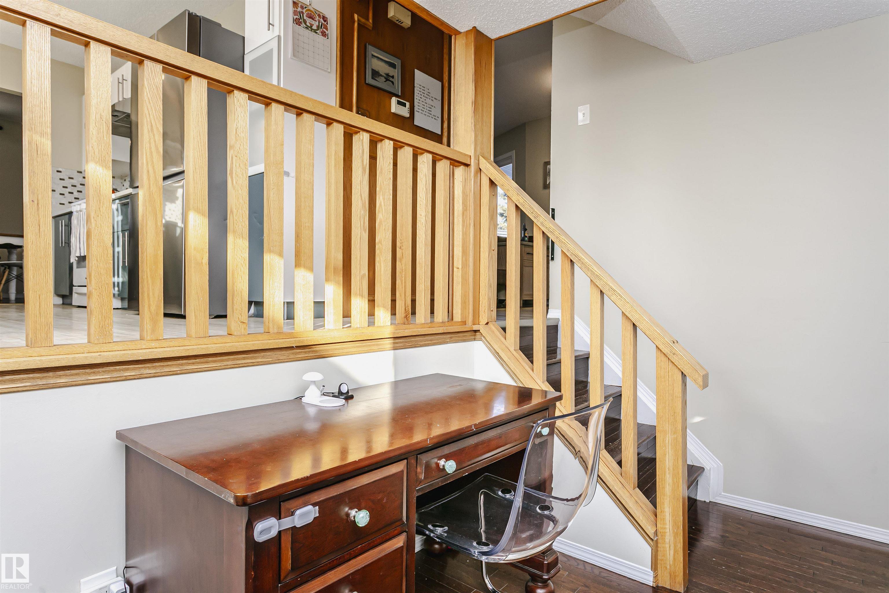 Photo 20 at 9 Burlington Place, Brookwood, Spruce Grove