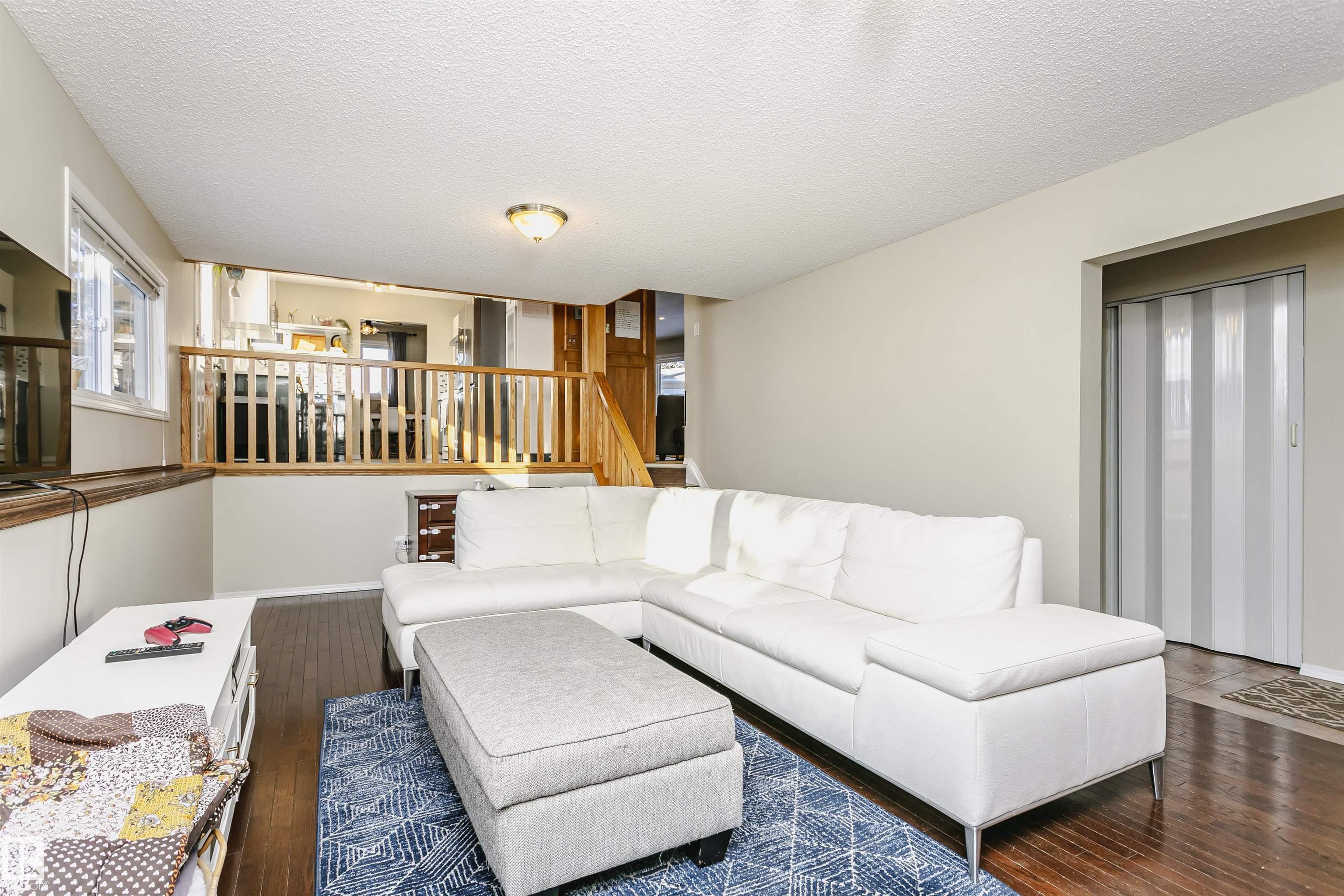 Photo 25 at 9 Burlington Place, Brookwood, Spruce Grove