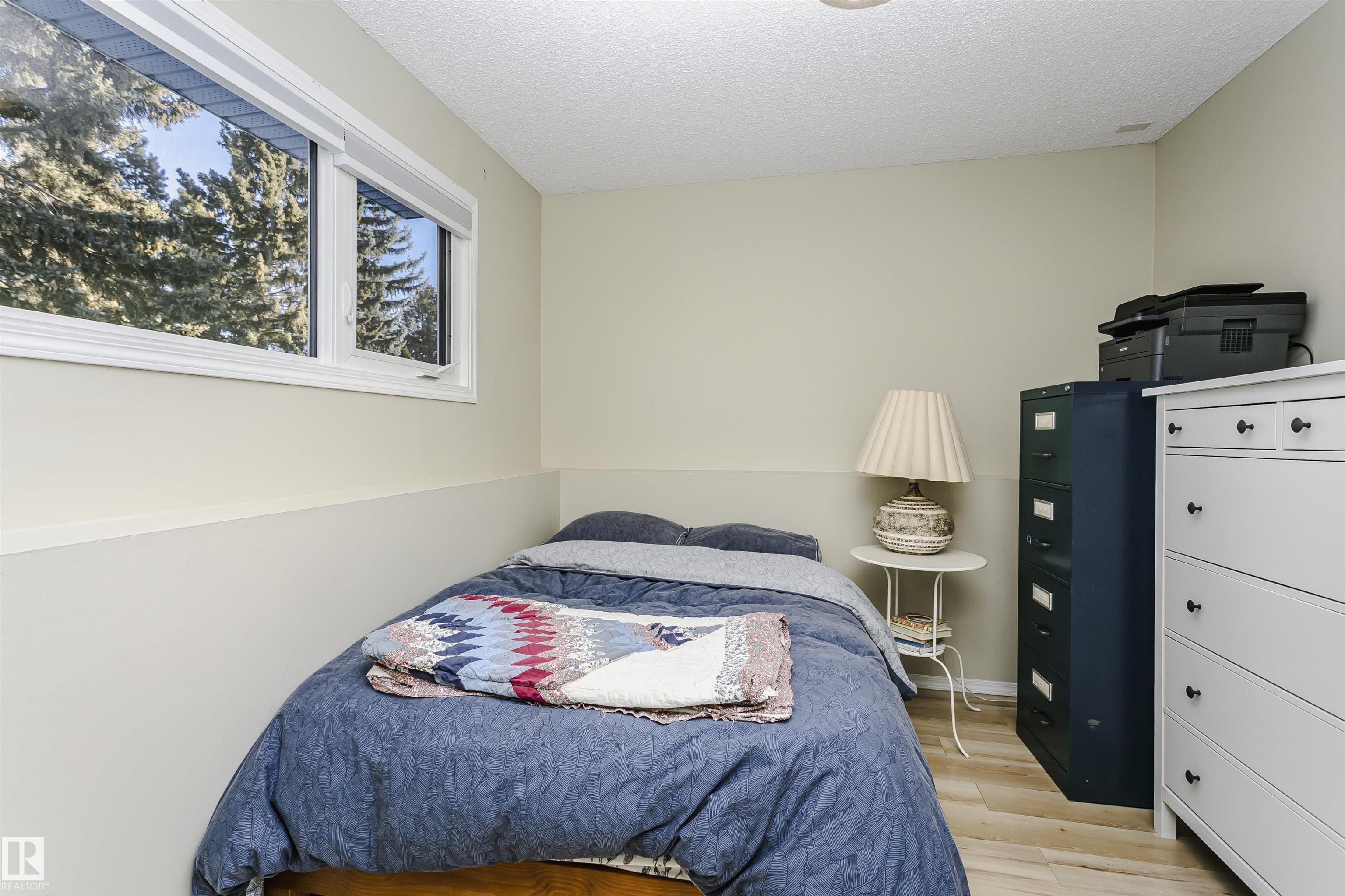 Photo 27 at 9 Burlington Place, Brookwood, Spruce Grove