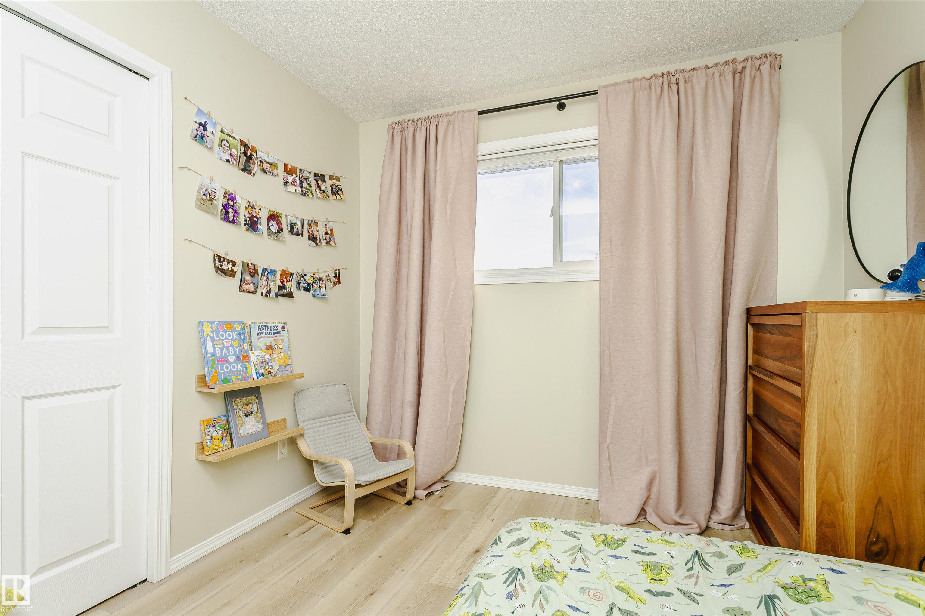 Photo 36 at 9 Burlington Place, Brookwood, Spruce Grove