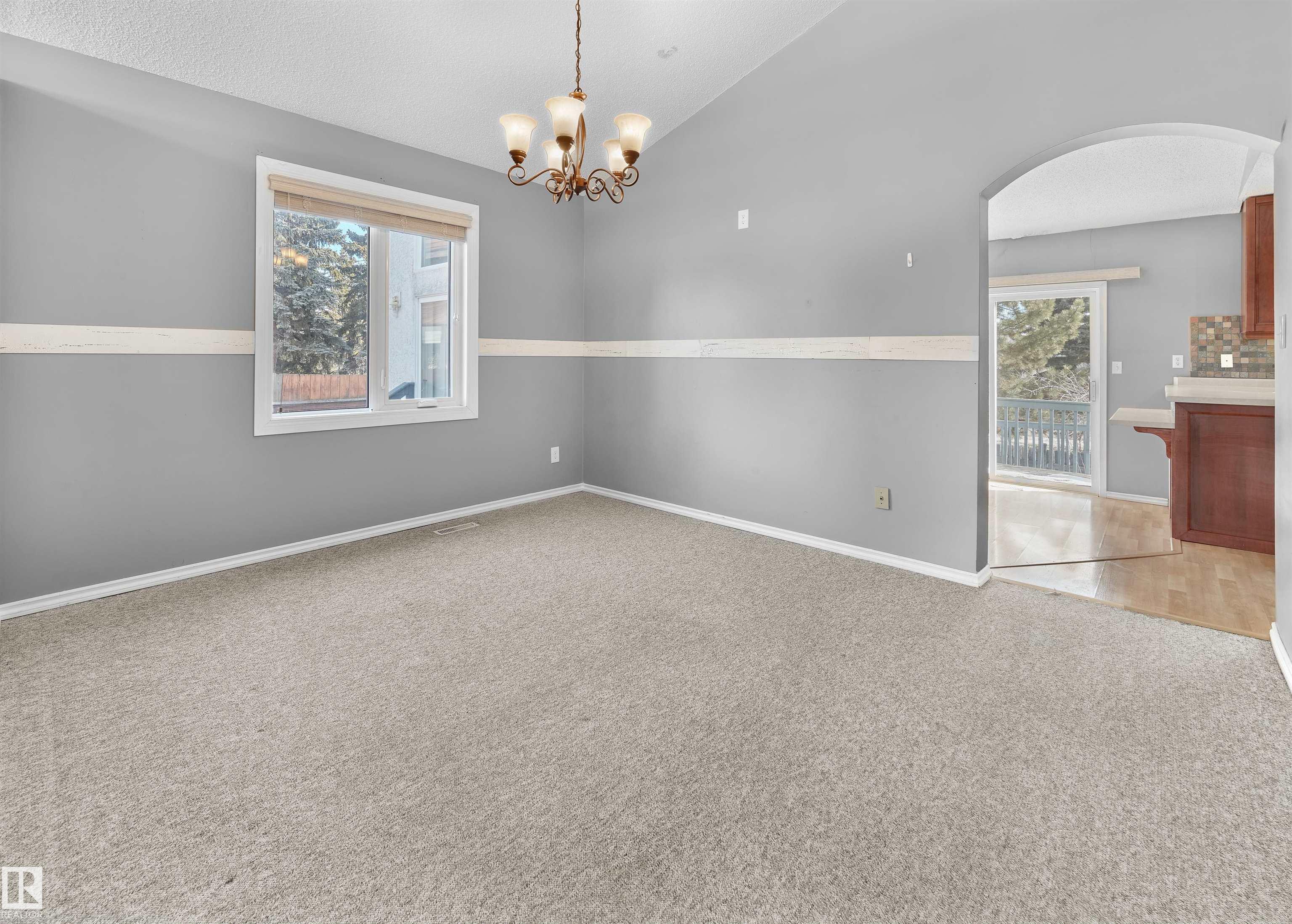 Photo 8 at 4203 Ramsay Crescent NW, Ramsay Heights, Edmonton