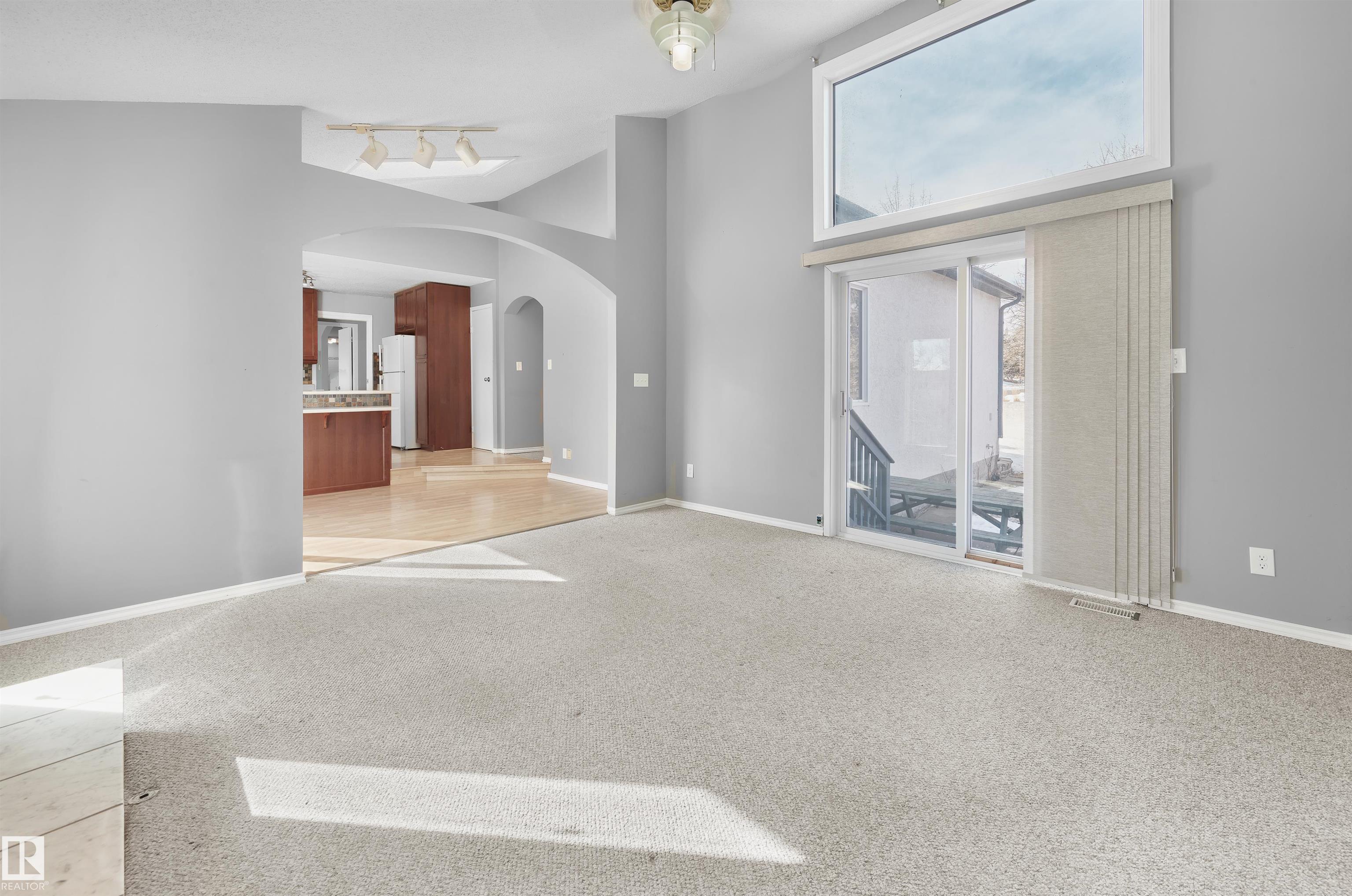 Photo 10 at 4203 Ramsay Crescent NW, Ramsay Heights, Edmonton