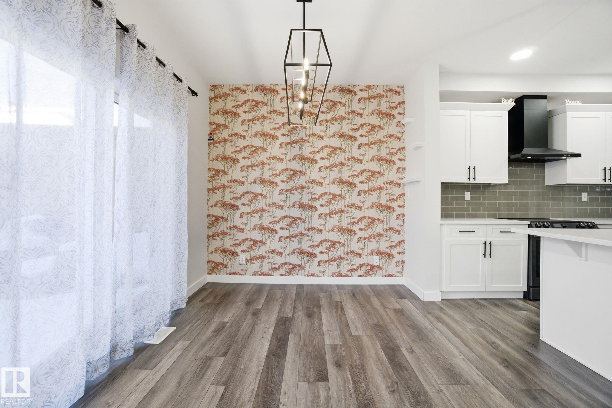 Photo 12 at 19732 28 Avenue NW, The Uplands, Edmonton