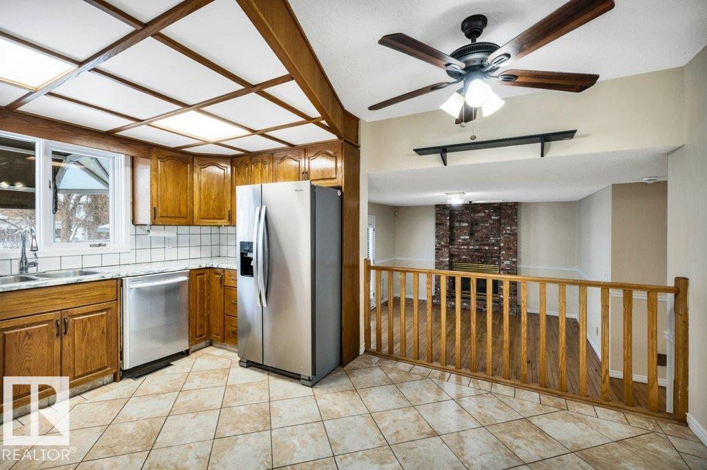 Photo 16 at 20 Alphonse crest, Akinsdale, St. Albert