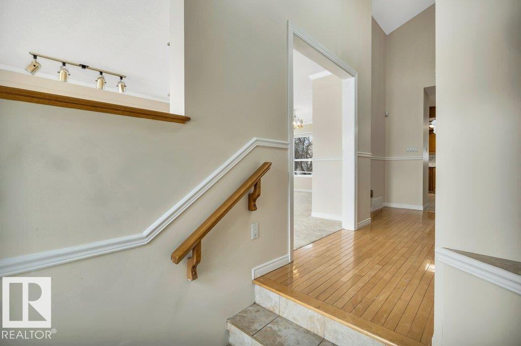 Photo 6 at 20 Alphonse crest, Akinsdale, St. Albert