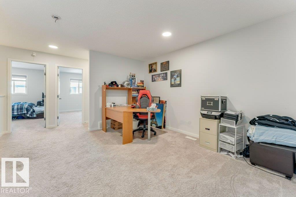 Photo 17 at 1323 South Creek Link, South Creek, Stony Plain