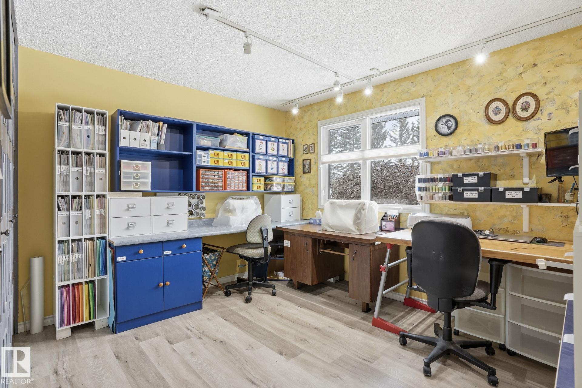 Photo 14 at 1551 Ellerslie Road SW, Decoteau, Edmonton