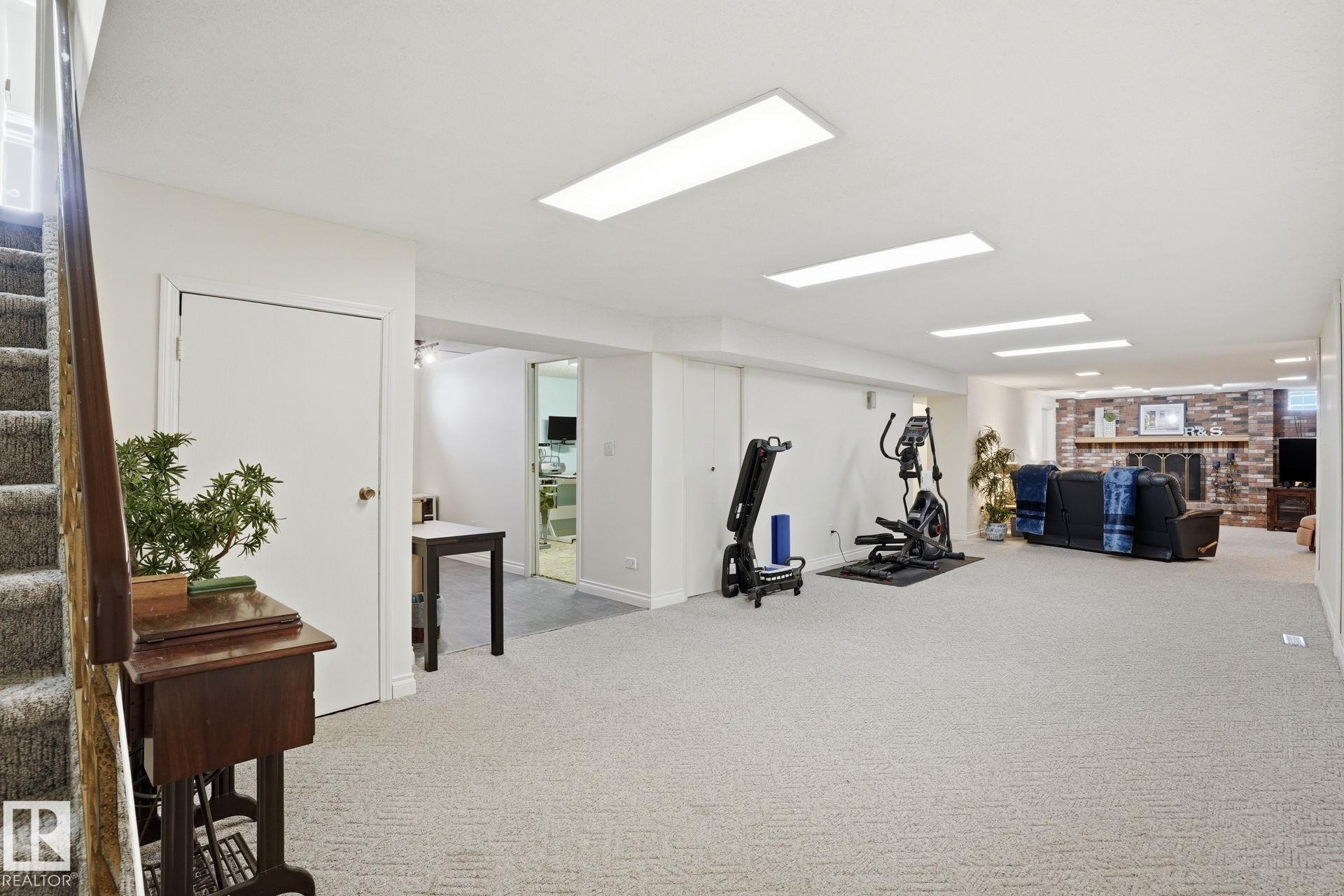 Photo 20 at 1551 Ellerslie Road SW, Decoteau, Edmonton