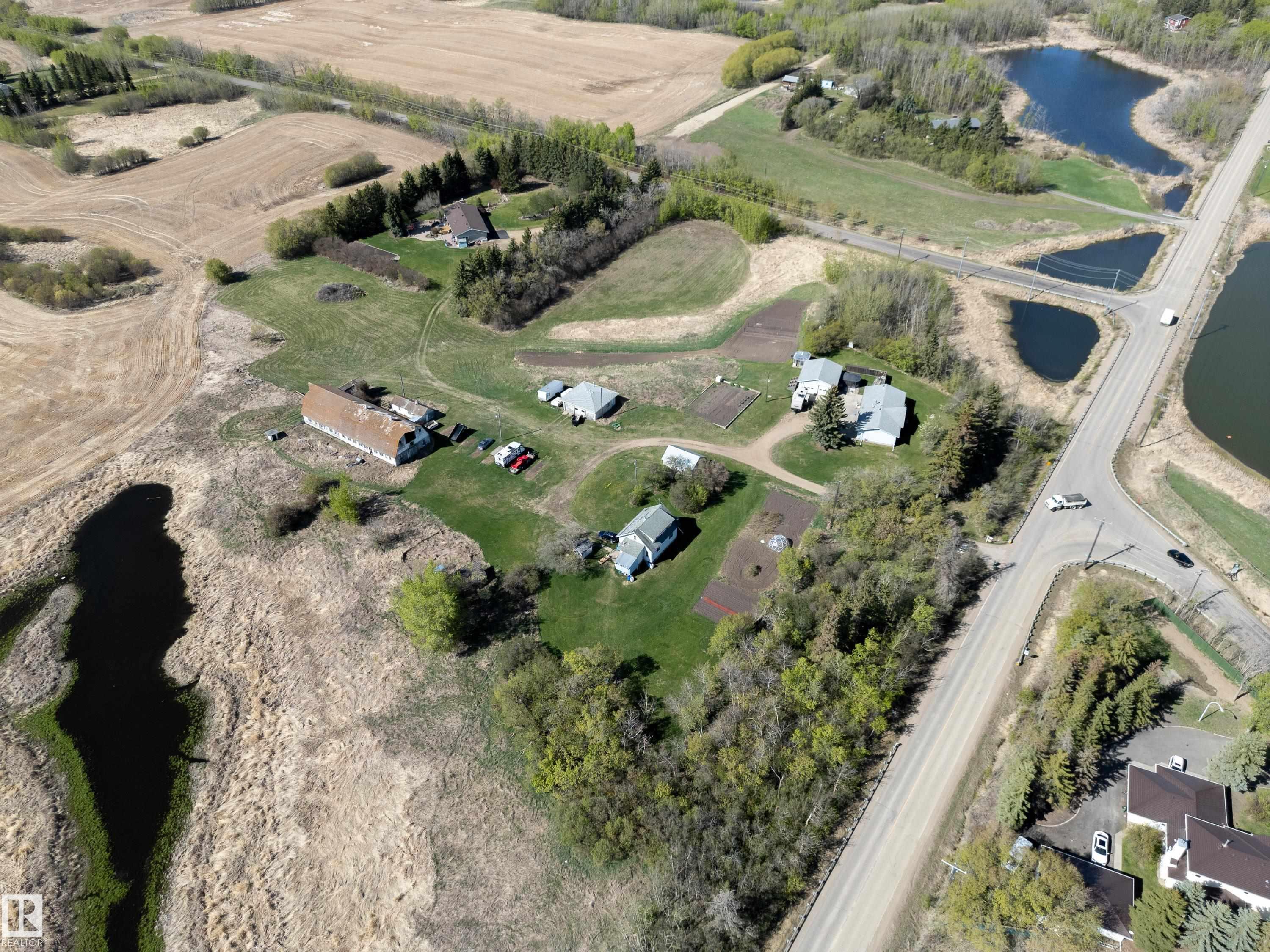 Picture for 1551 ELLERSLIE RD SW