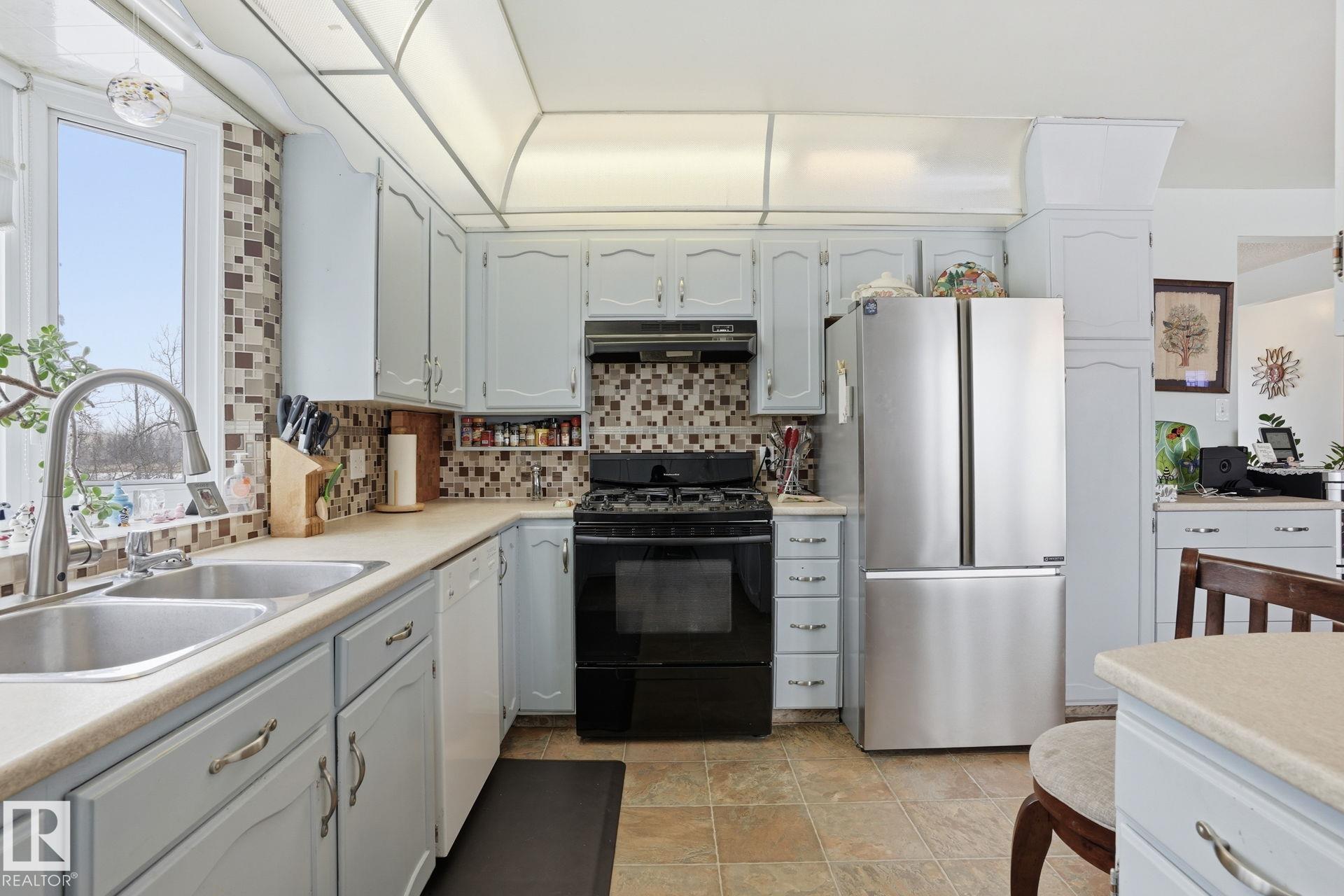 Photo 36 at 1551 Ellerslie Road SW, Decoteau, Edmonton