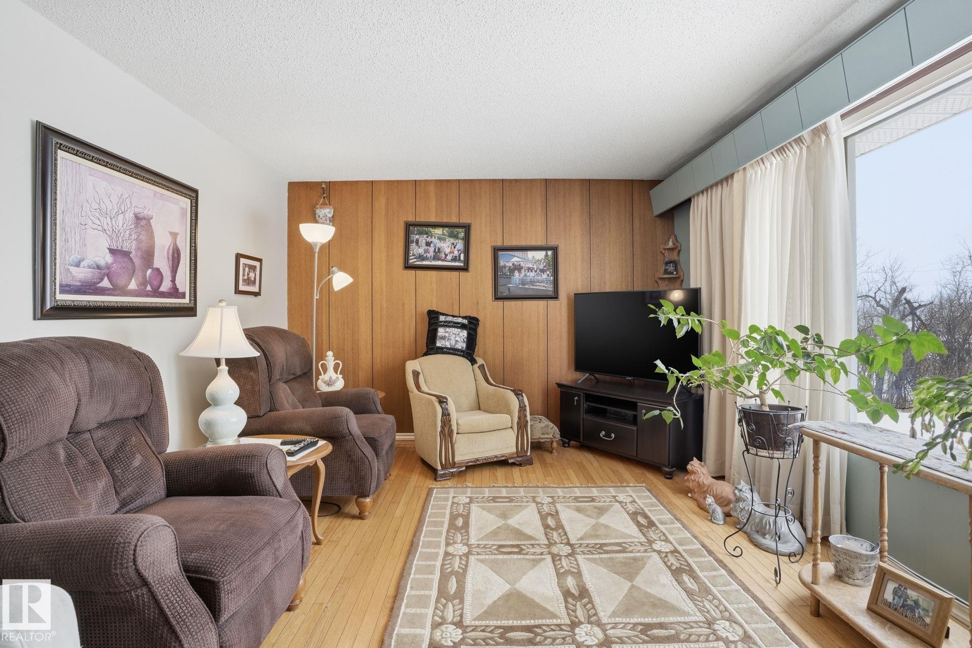 Photo 37 at 1551 Ellerslie Road SW, Decoteau, Edmonton