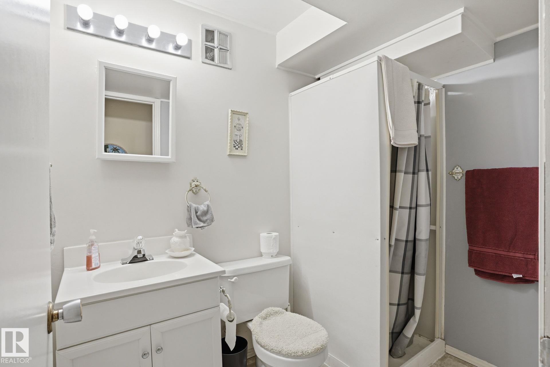 Photo 49 at 1551 Ellerslie Road SW, Decoteau, Edmonton