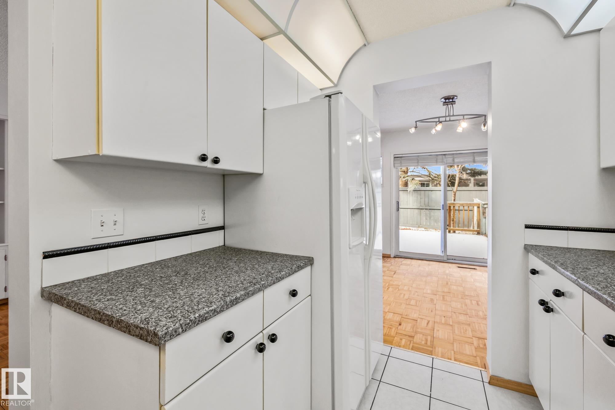 Photo 12 at 97 - 501 Youville Drive E NW, Tawa, Edmonton