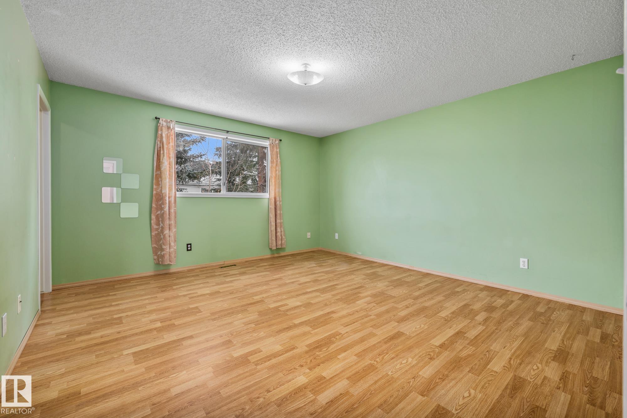 Photo 24 at 97 - 501 Youville Drive E NW, Tawa, Edmonton