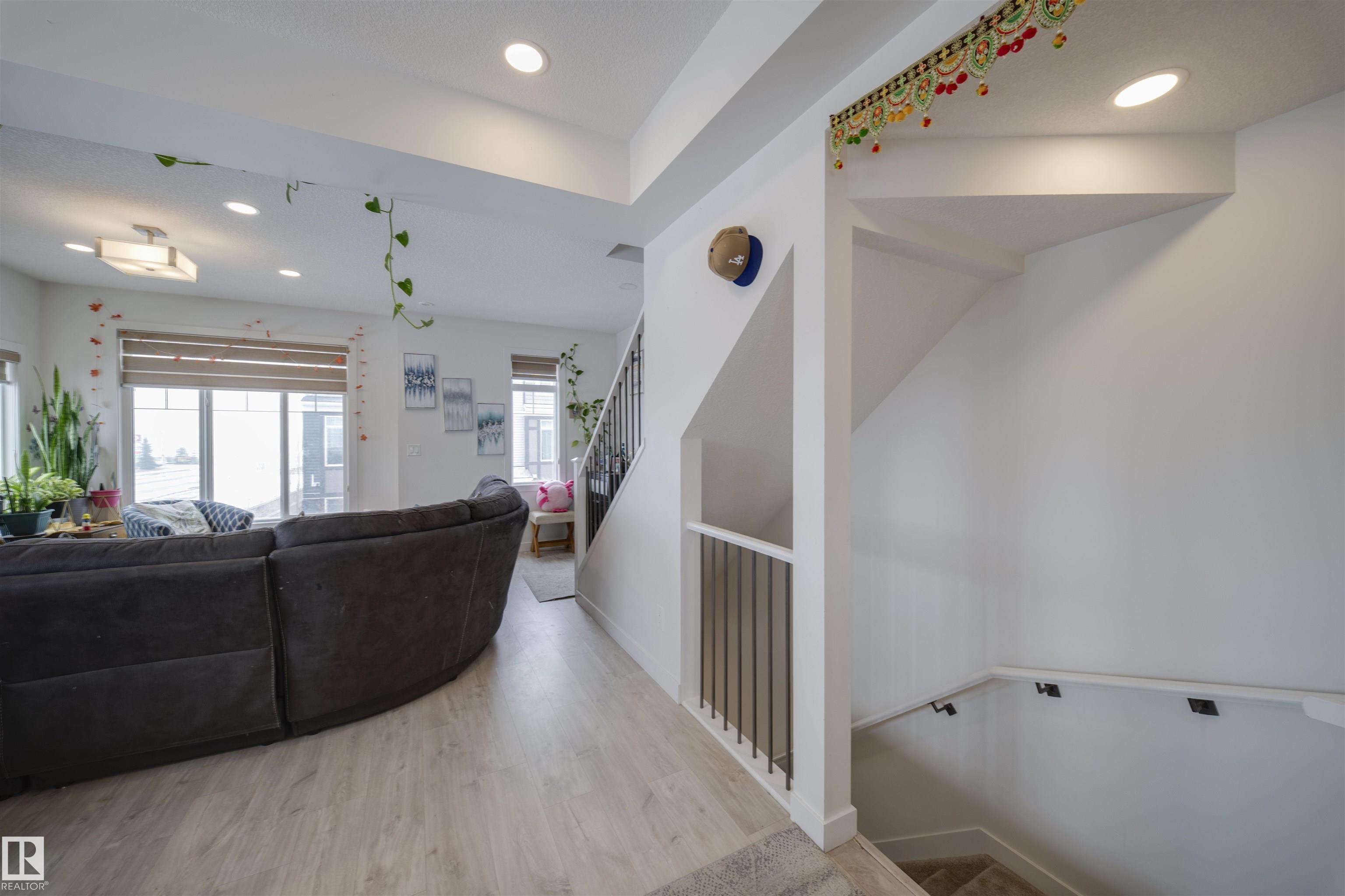 Photo 7 at 62 - 2215 24 Street NW, Laurel, Edmonton