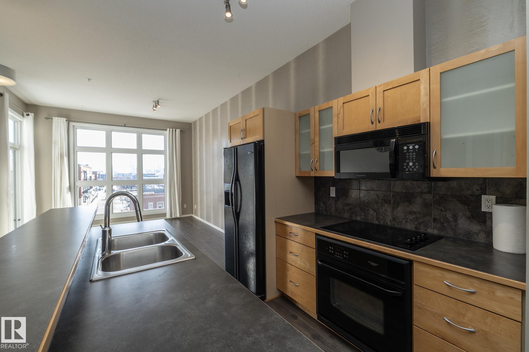 Photo 11 at 425 - 10407 122 Street NW, Westmount, Edmonton