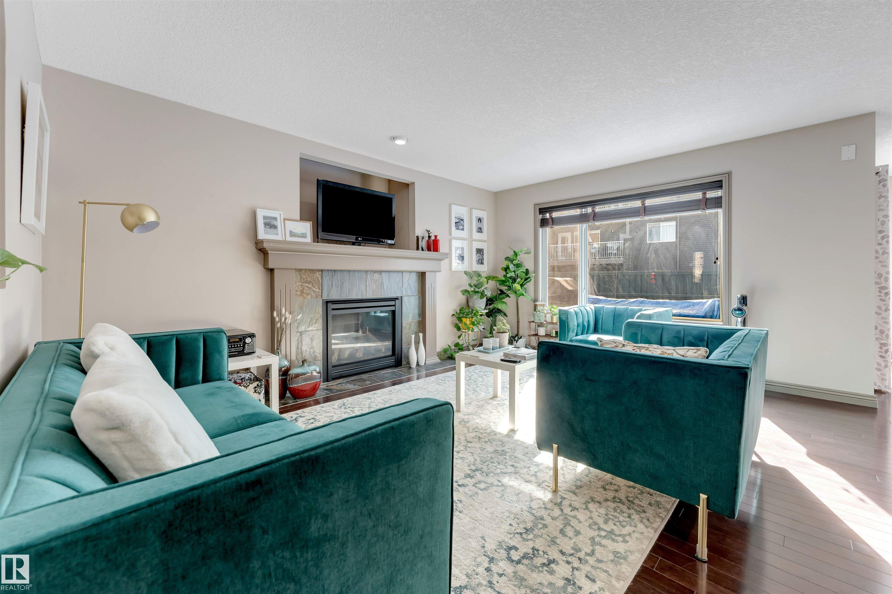 Photo 11 at 12063 21 Avenue SW, Rutherford, Edmonton