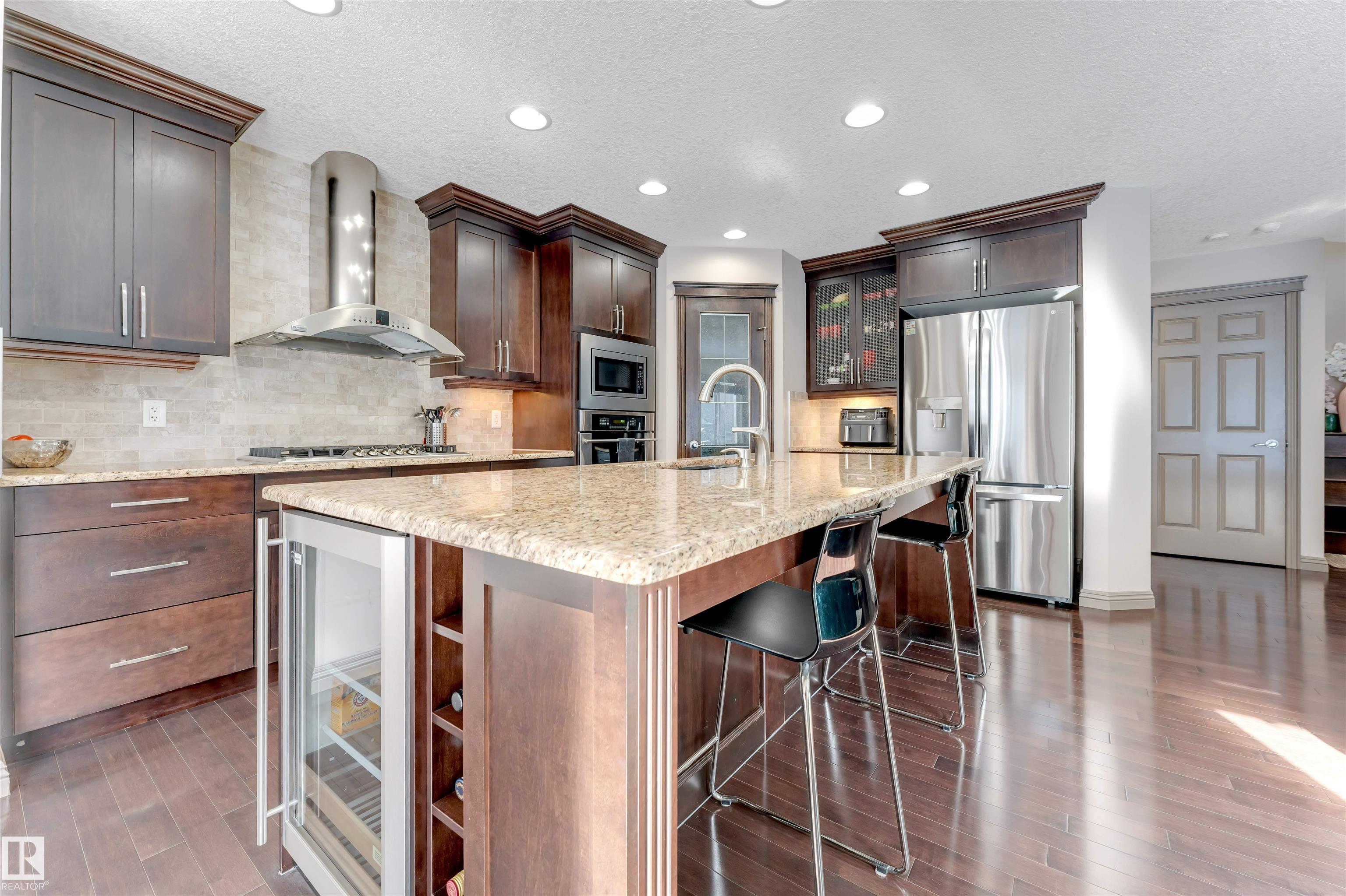 Photo 13 at 12063 21 Avenue SW, Rutherford, Edmonton