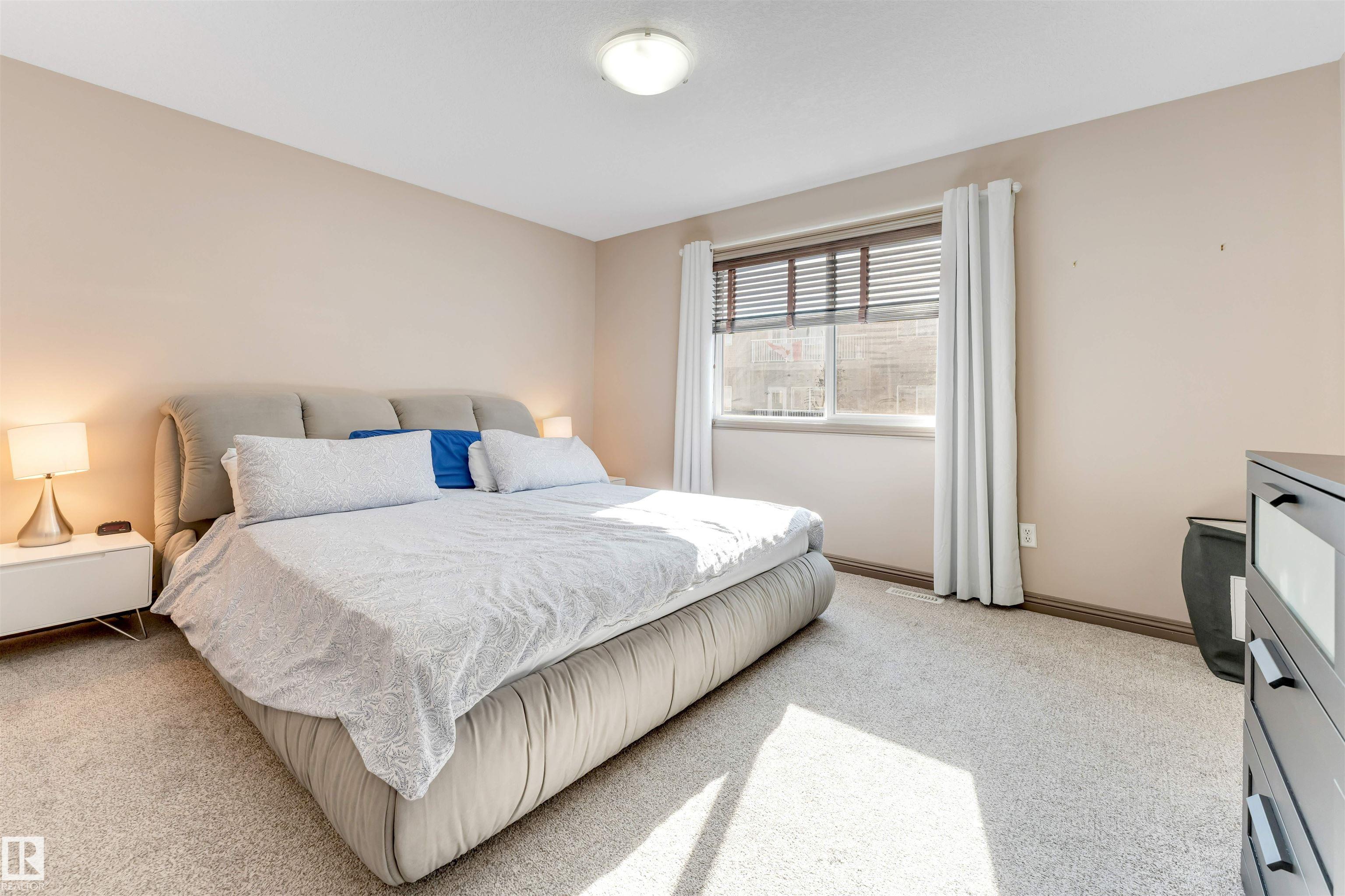 Photo 20 at 12063 21 Avenue SW, Rutherford, Edmonton