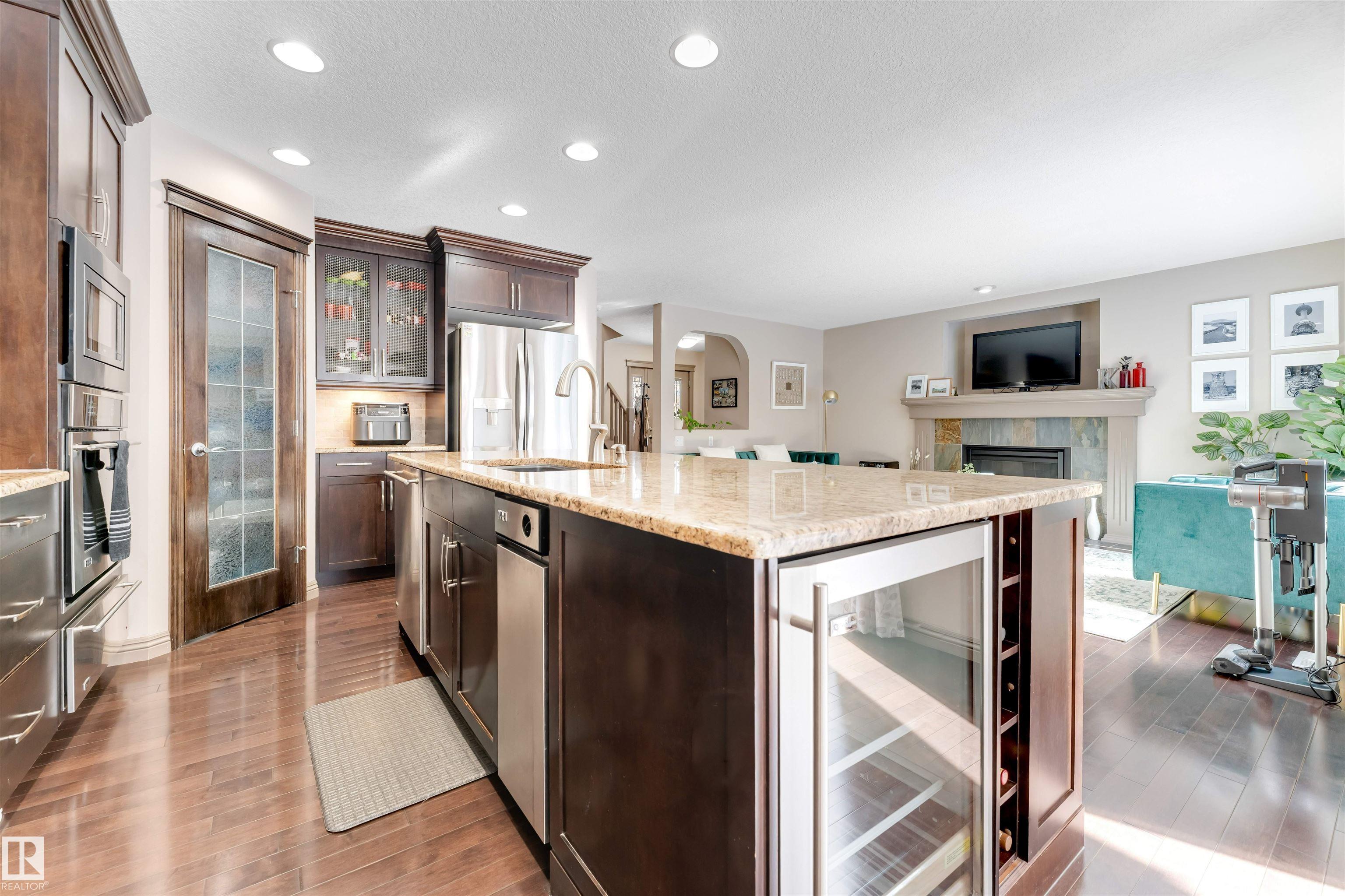 Photo 3 at 12063 21 Avenue SW, Rutherford, Edmonton