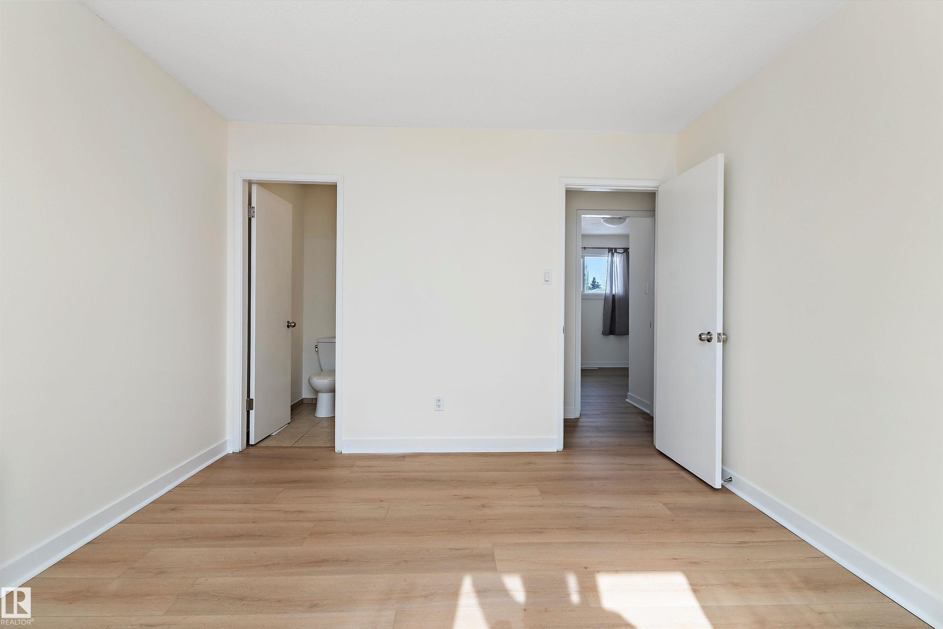 Photo 24 at 10951 35a Avenue NW, Duggan, Edmonton